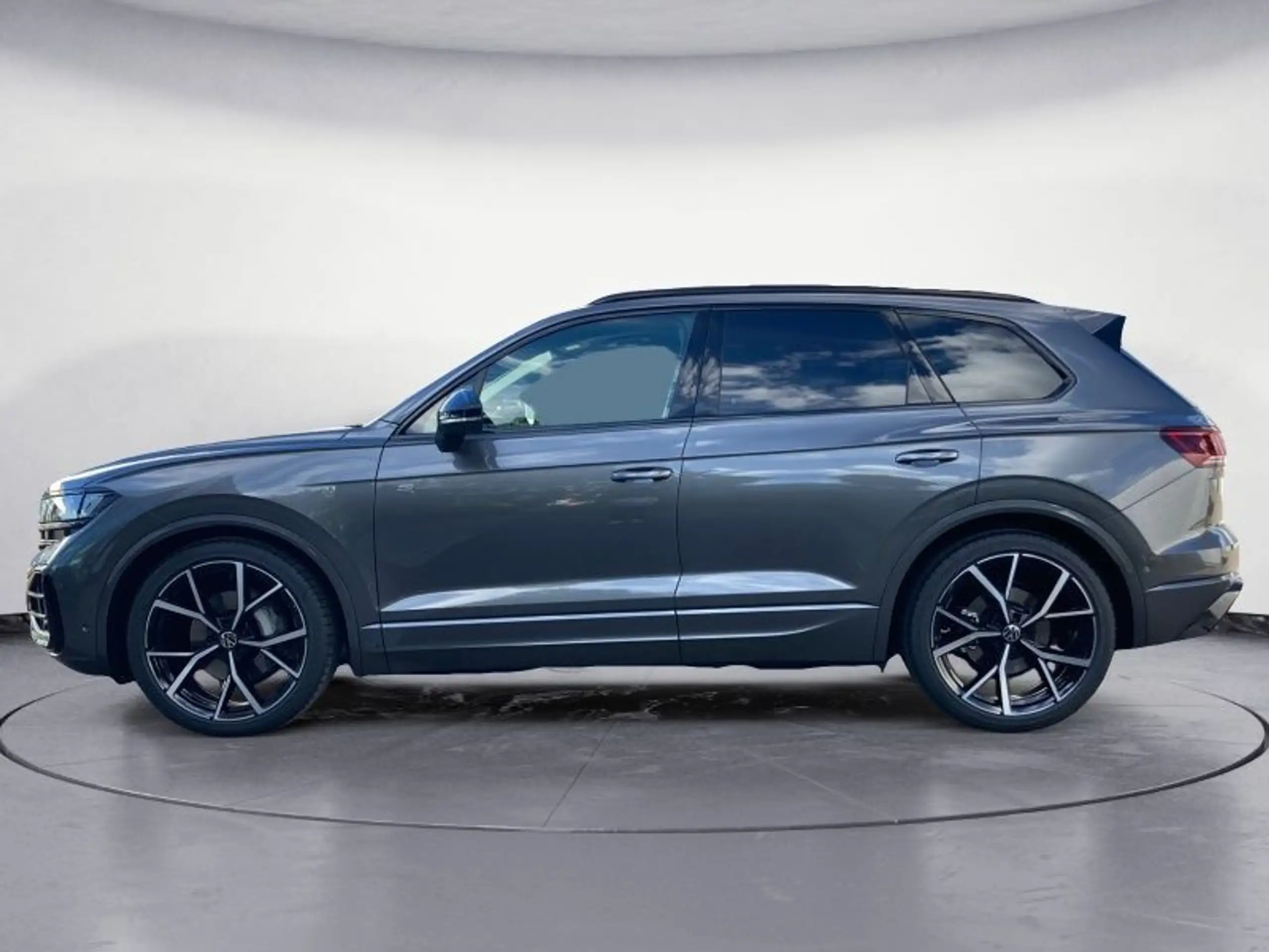 Volkswagen - Touareg