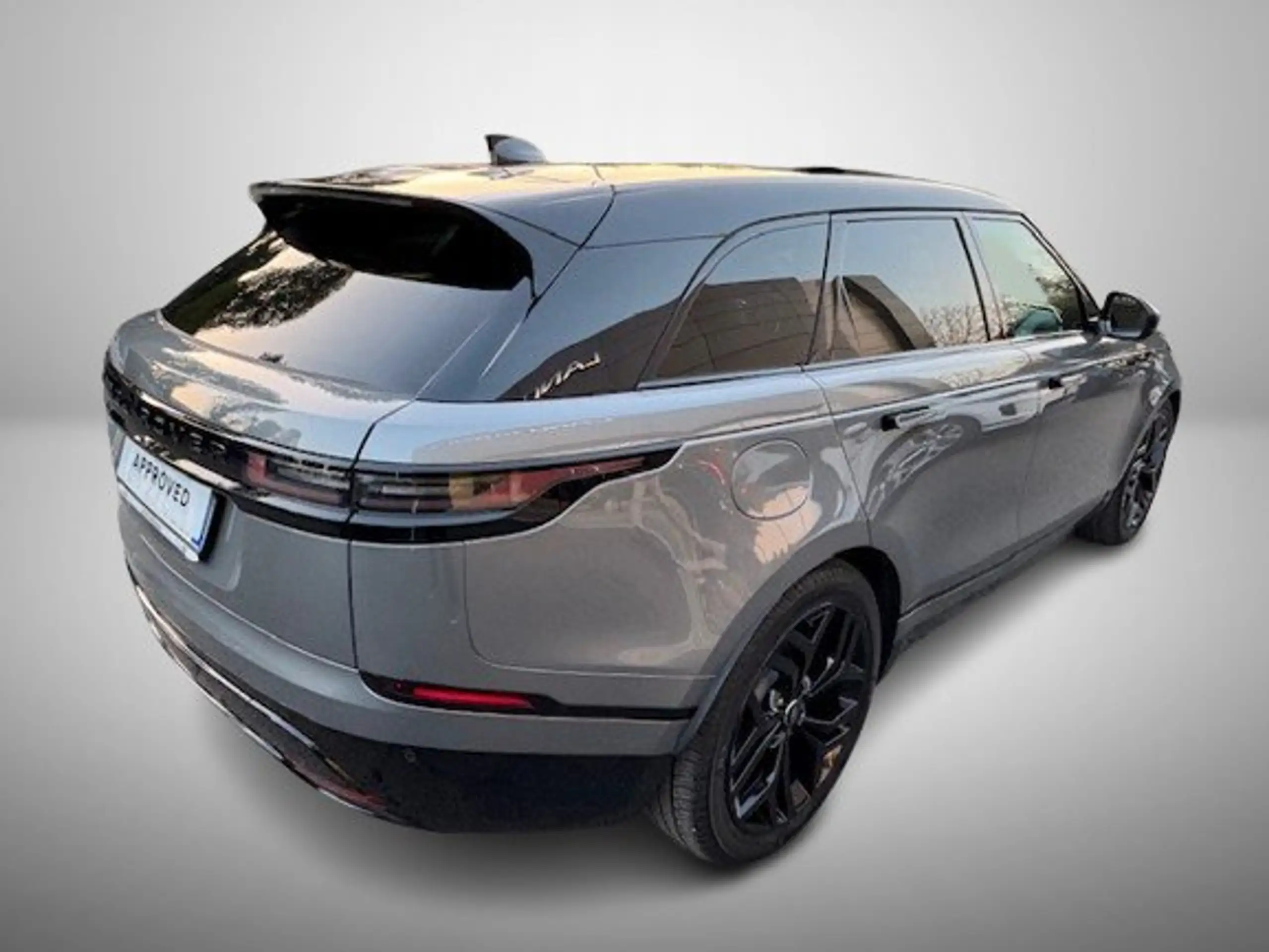 Land Rover - Range Rover Velar