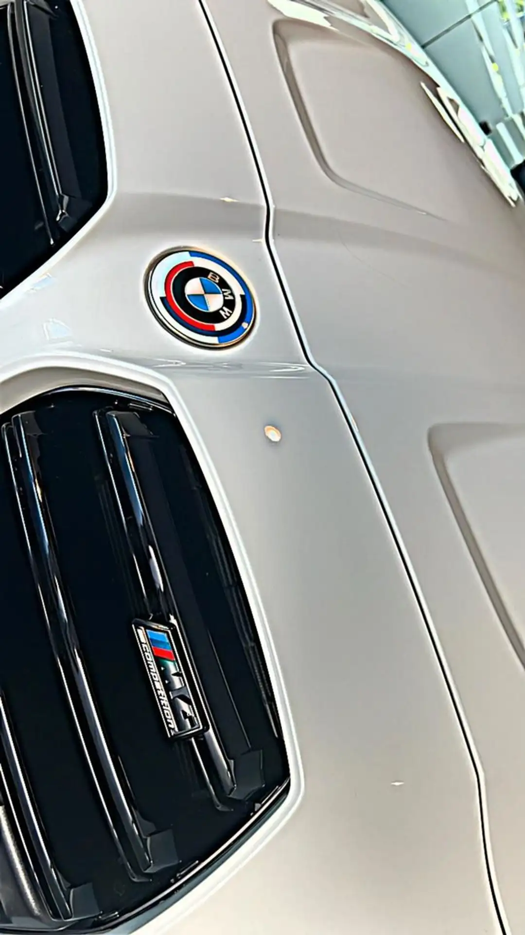 BMW - M4