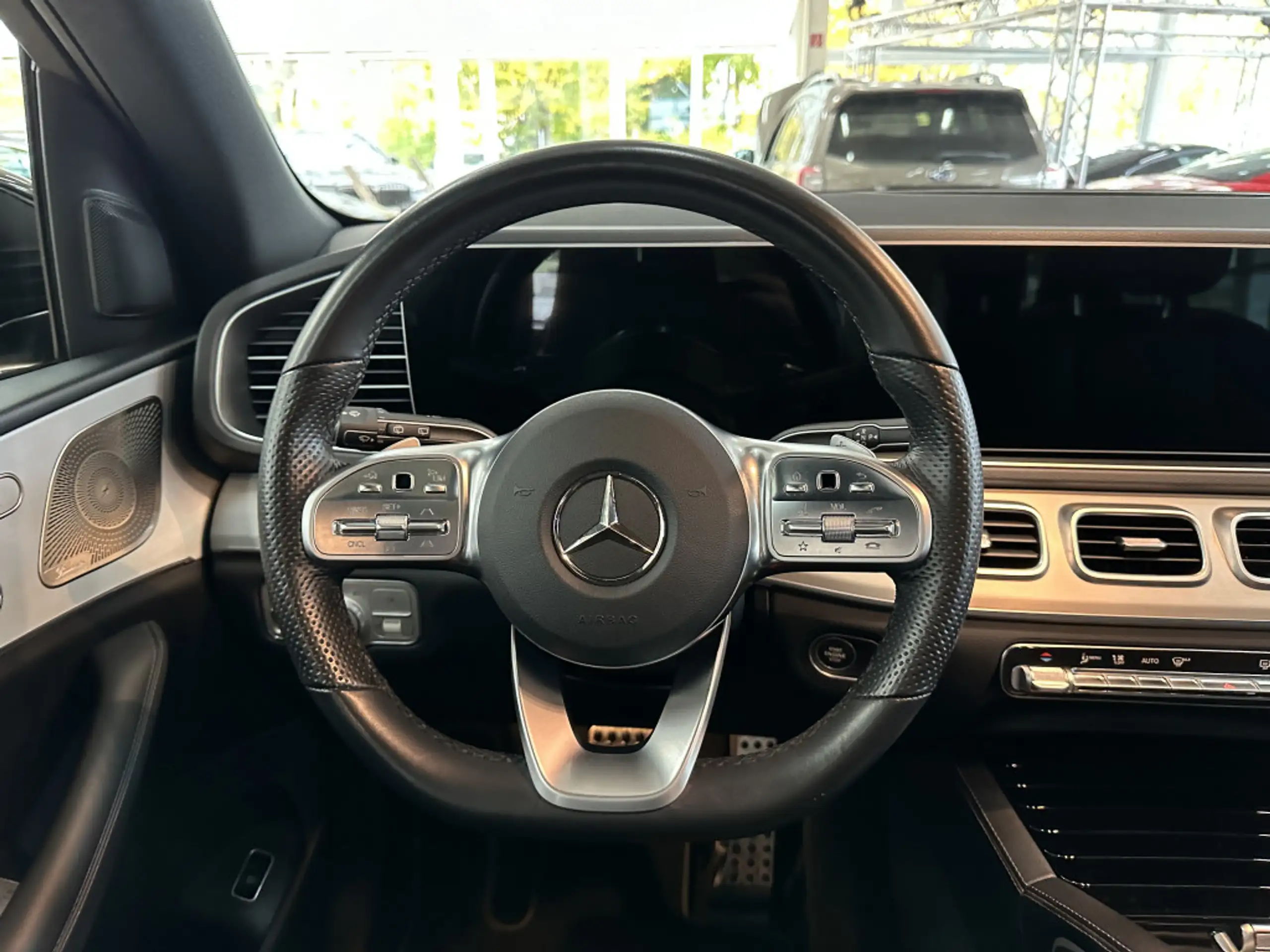 Mercedes-Benz - GLE 350