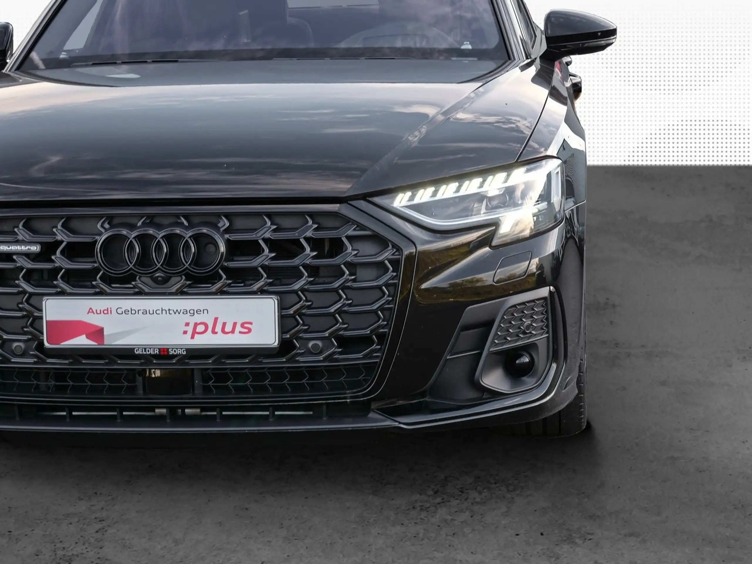 Audi - A8