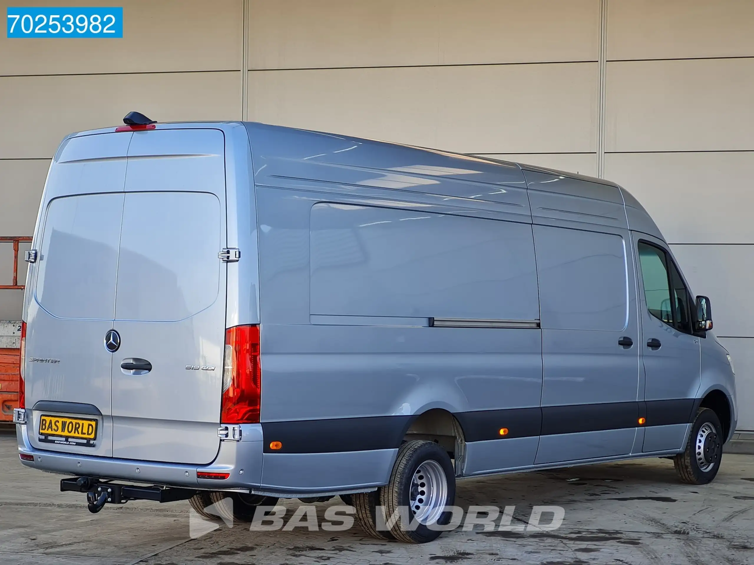 Mercedes-Benz - Sprinter