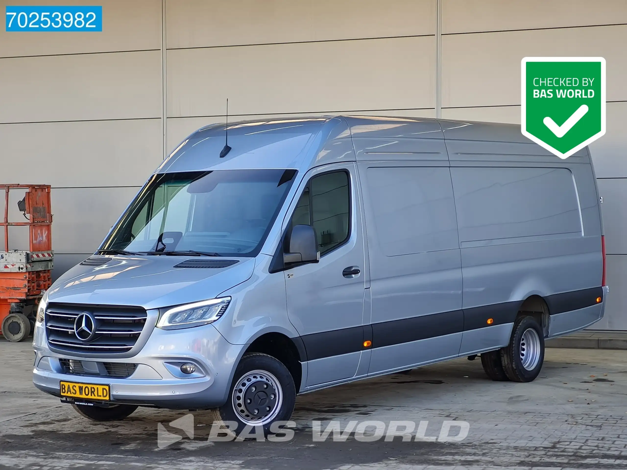 Mercedes-Benz - Sprinter