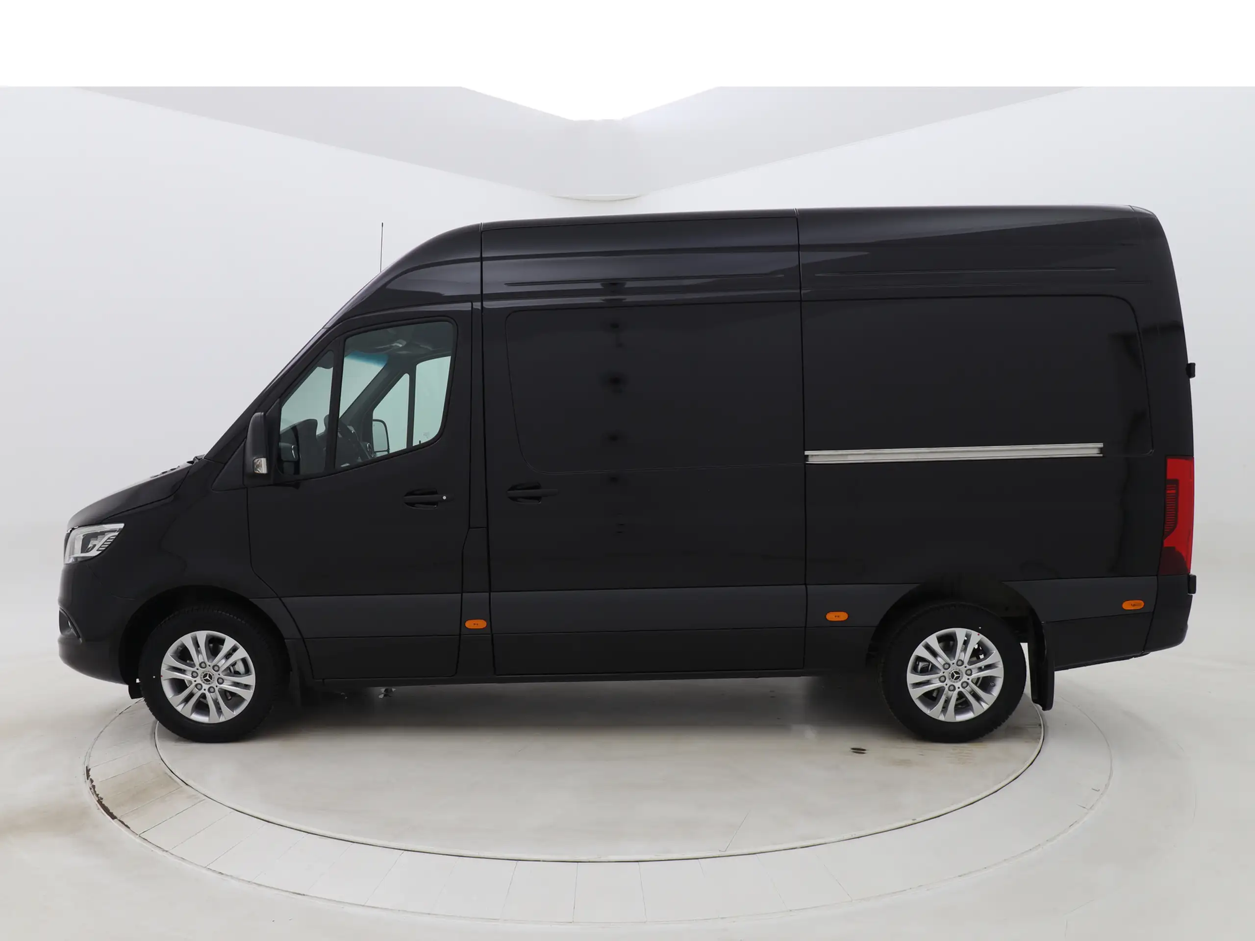 Mercedes-Benz - Sprinter