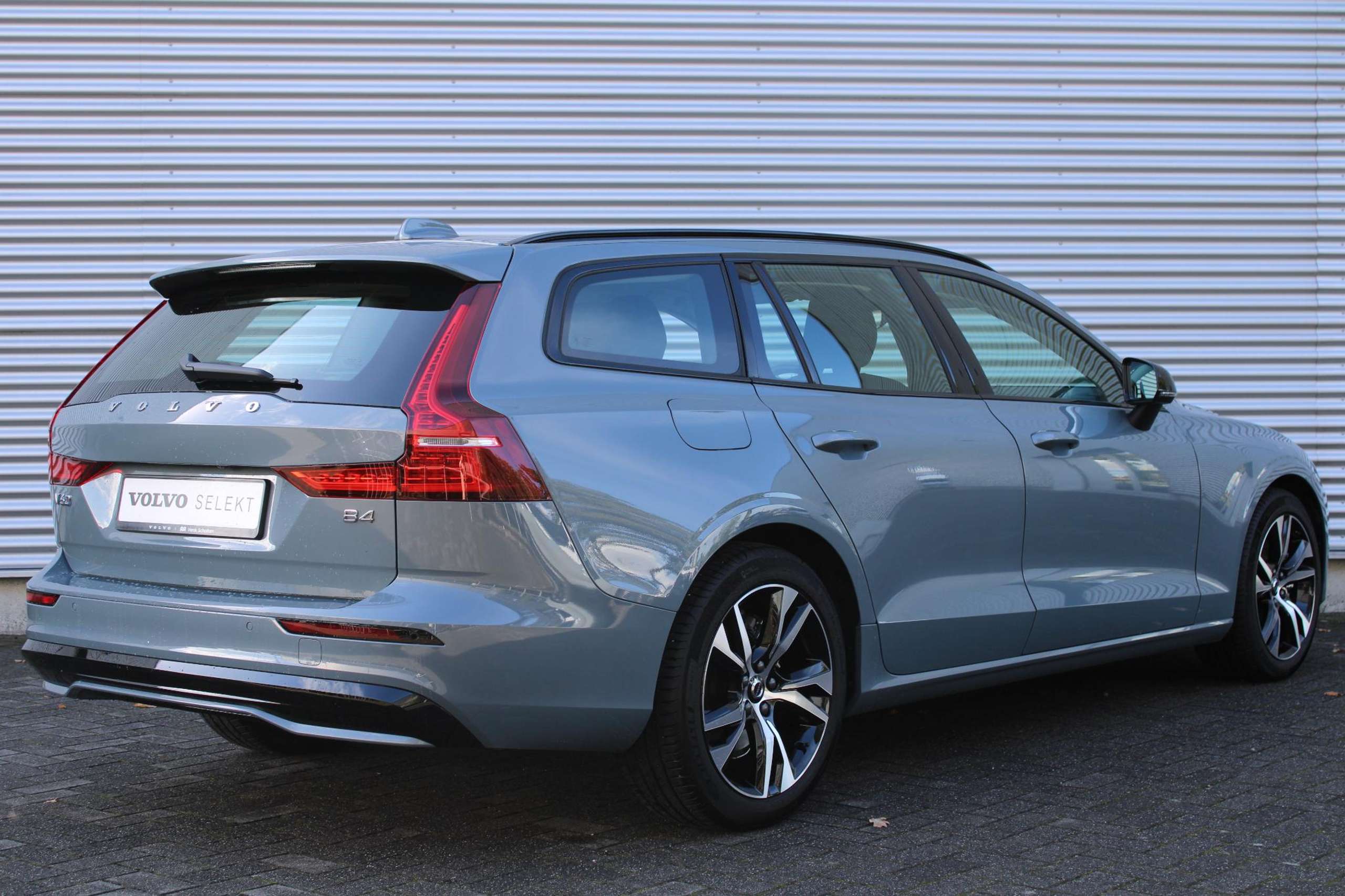 Volvo - V60