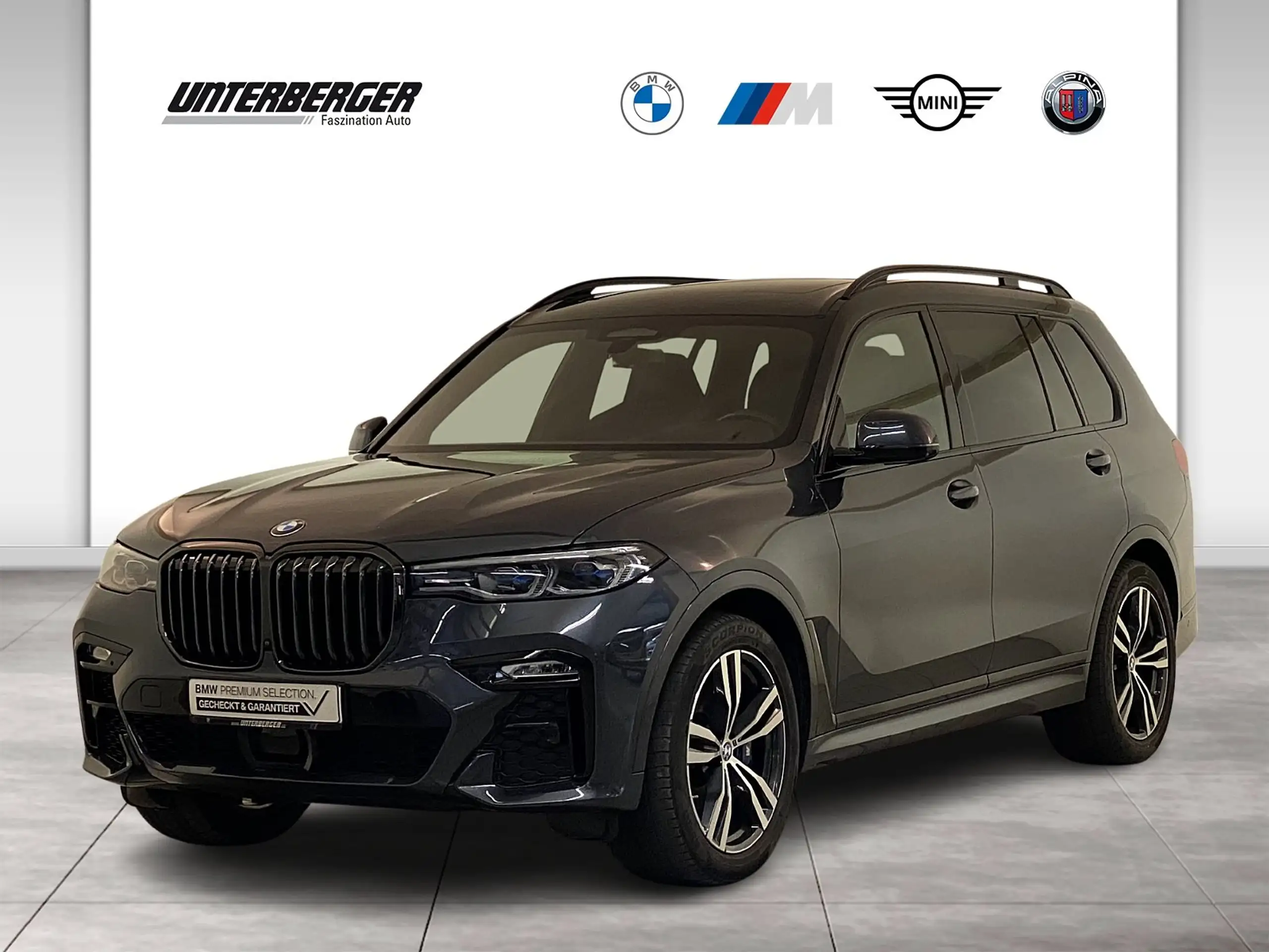 BMW - X7 M