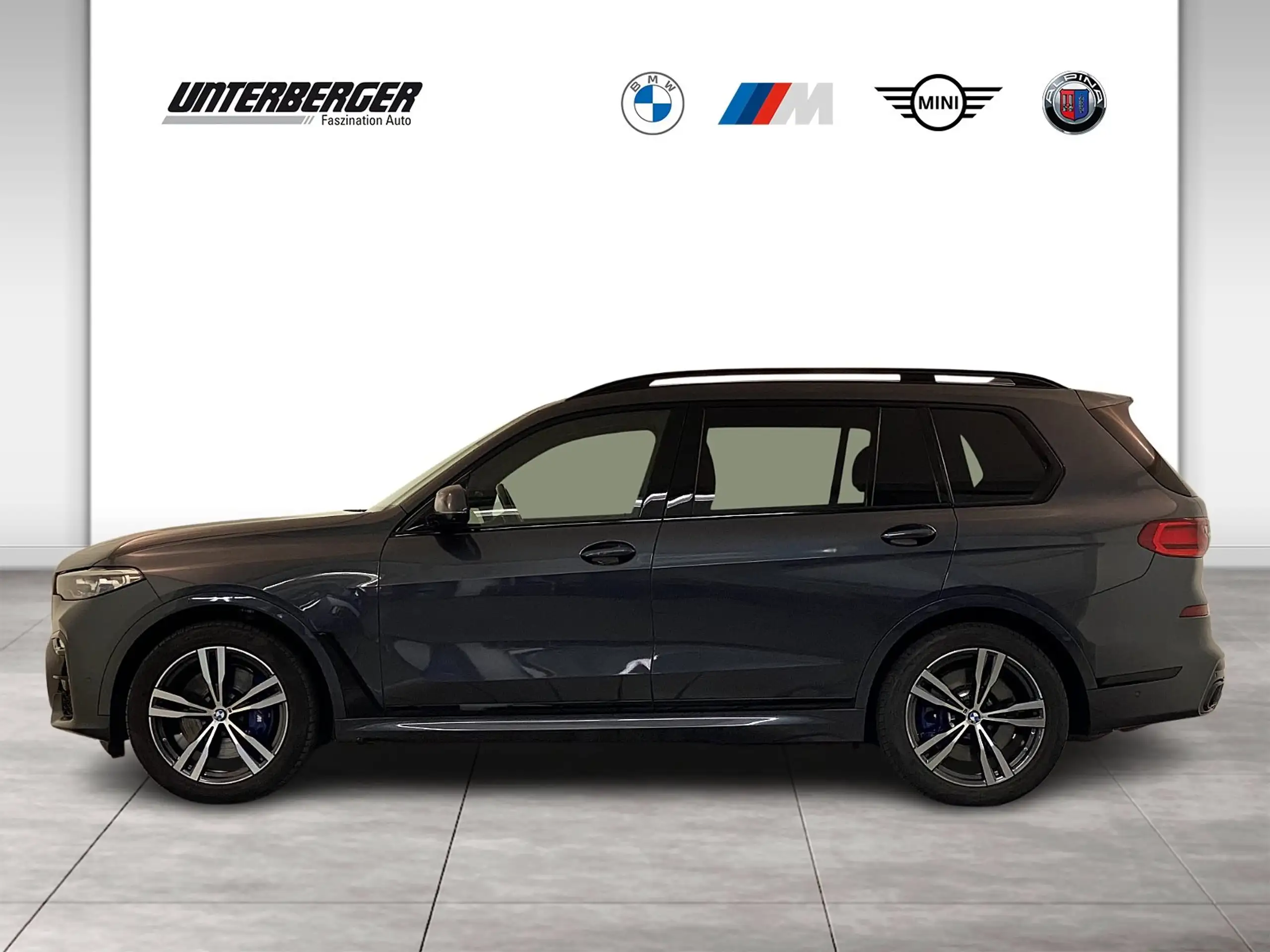 BMW - X7 M