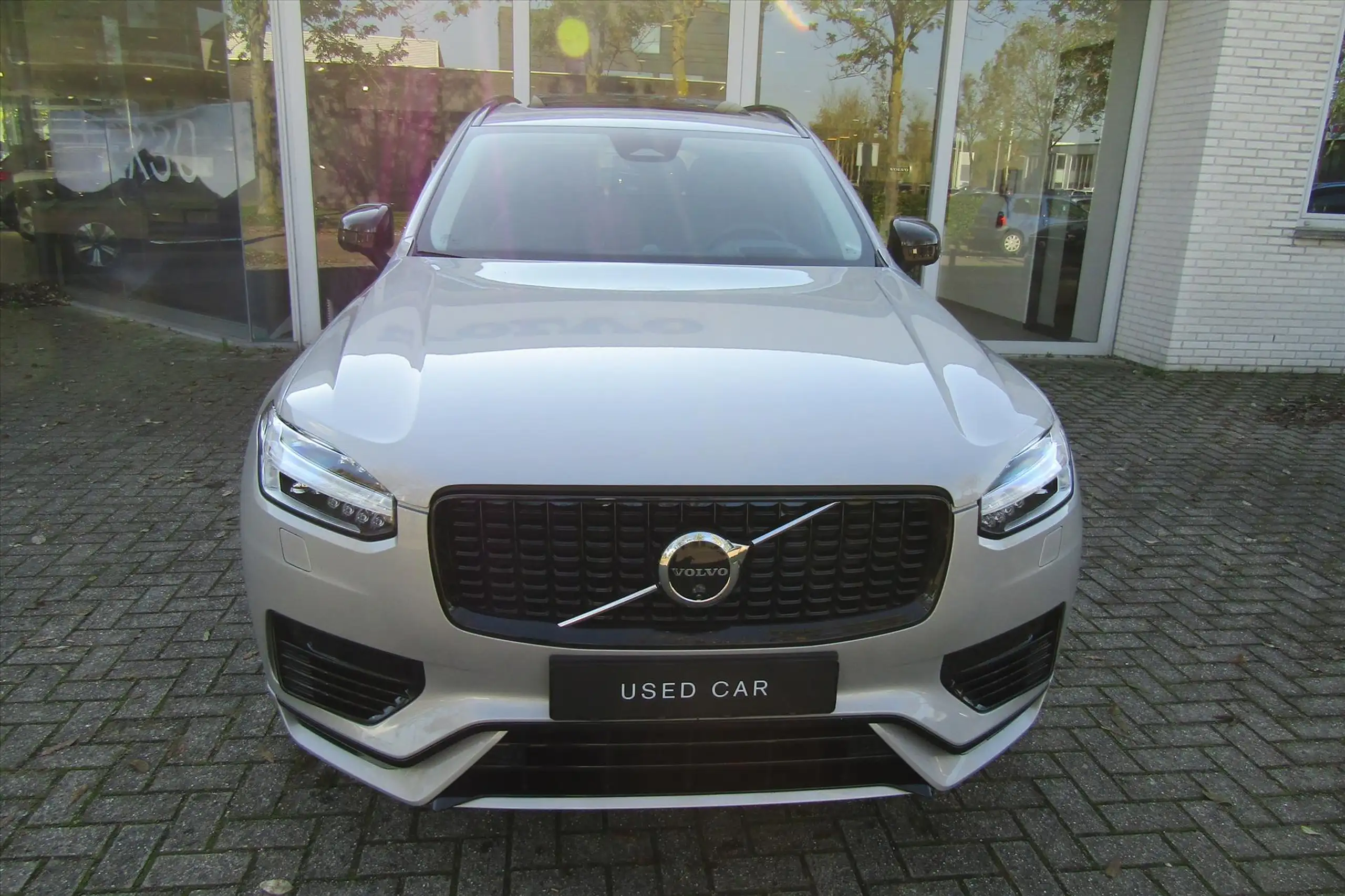 Volvo - XC90