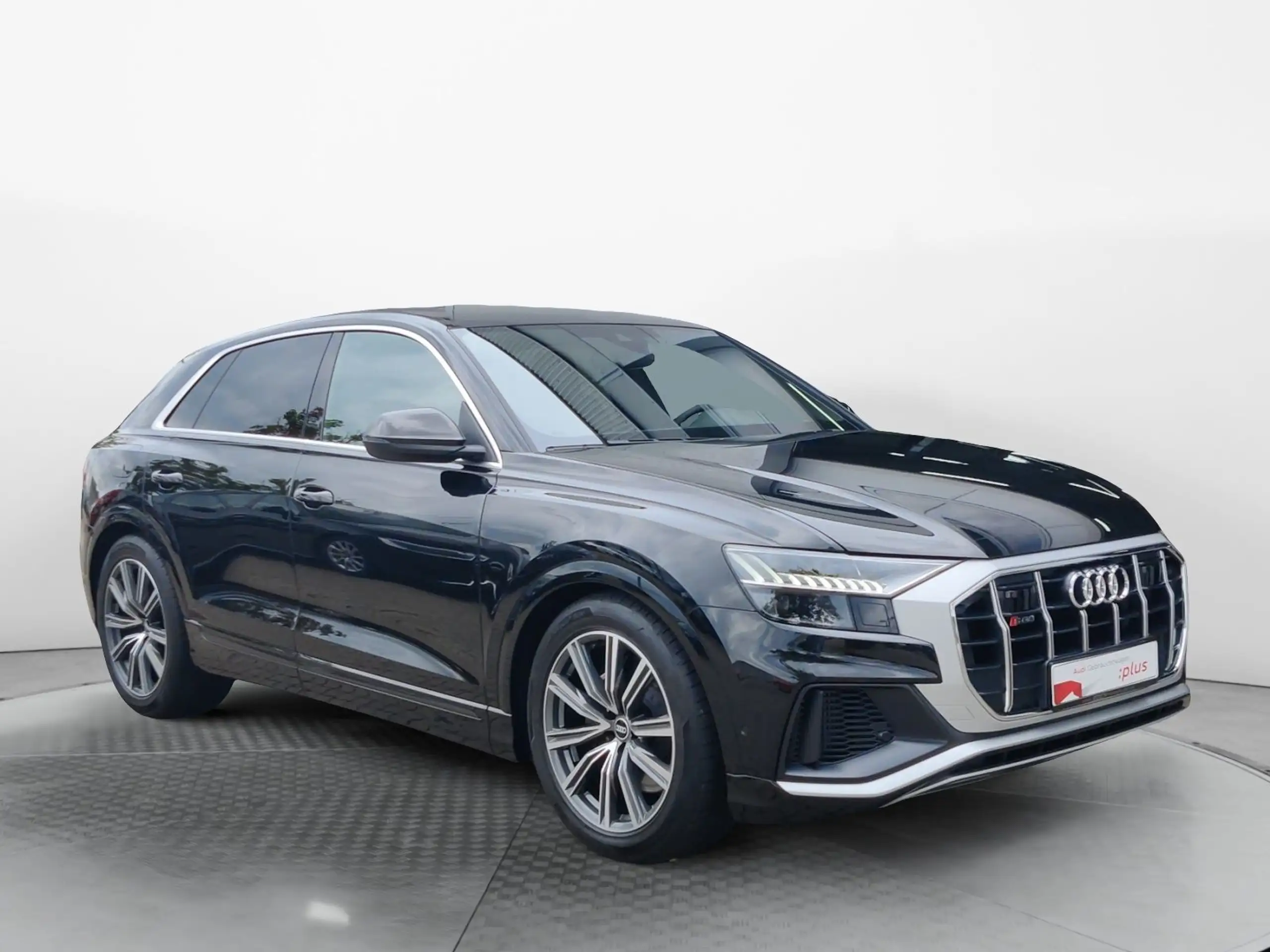 Audi - SQ8