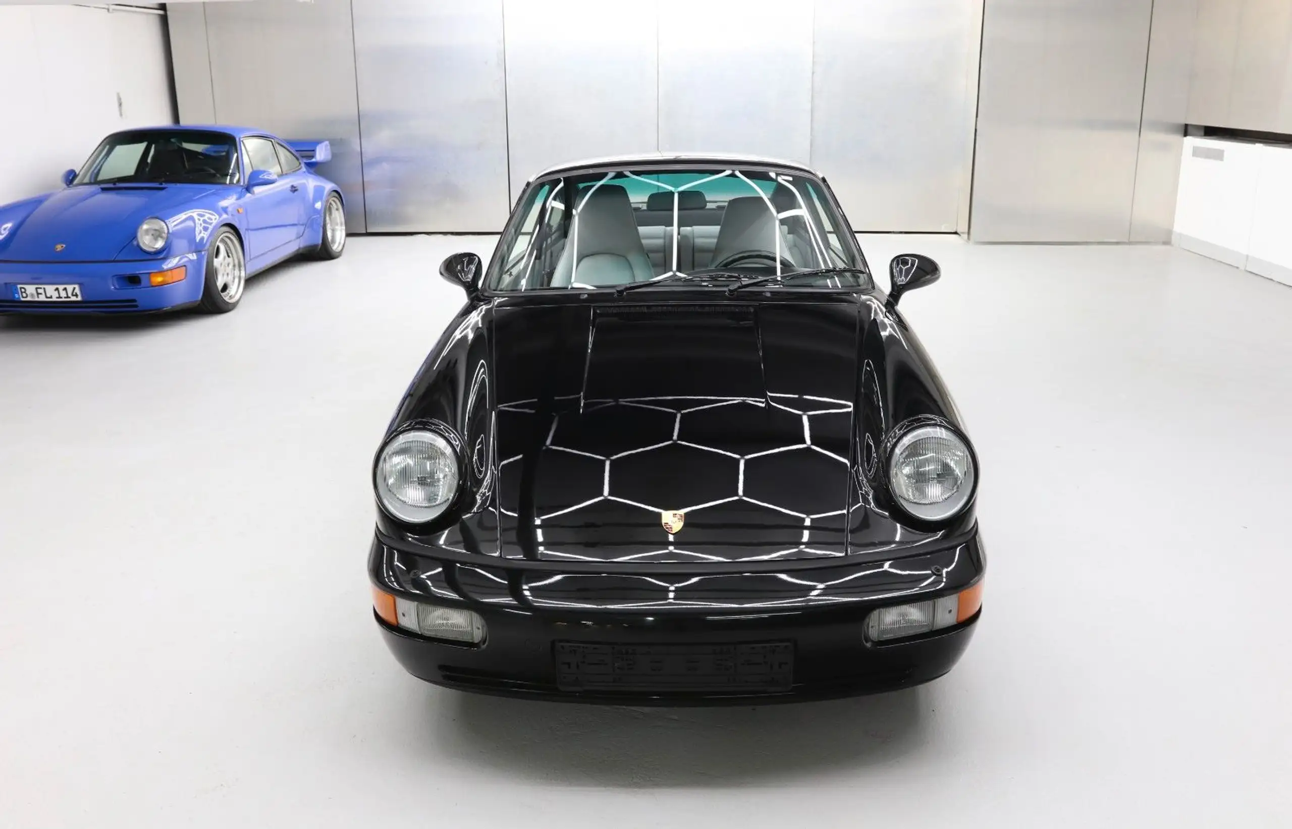 Porsche - 964