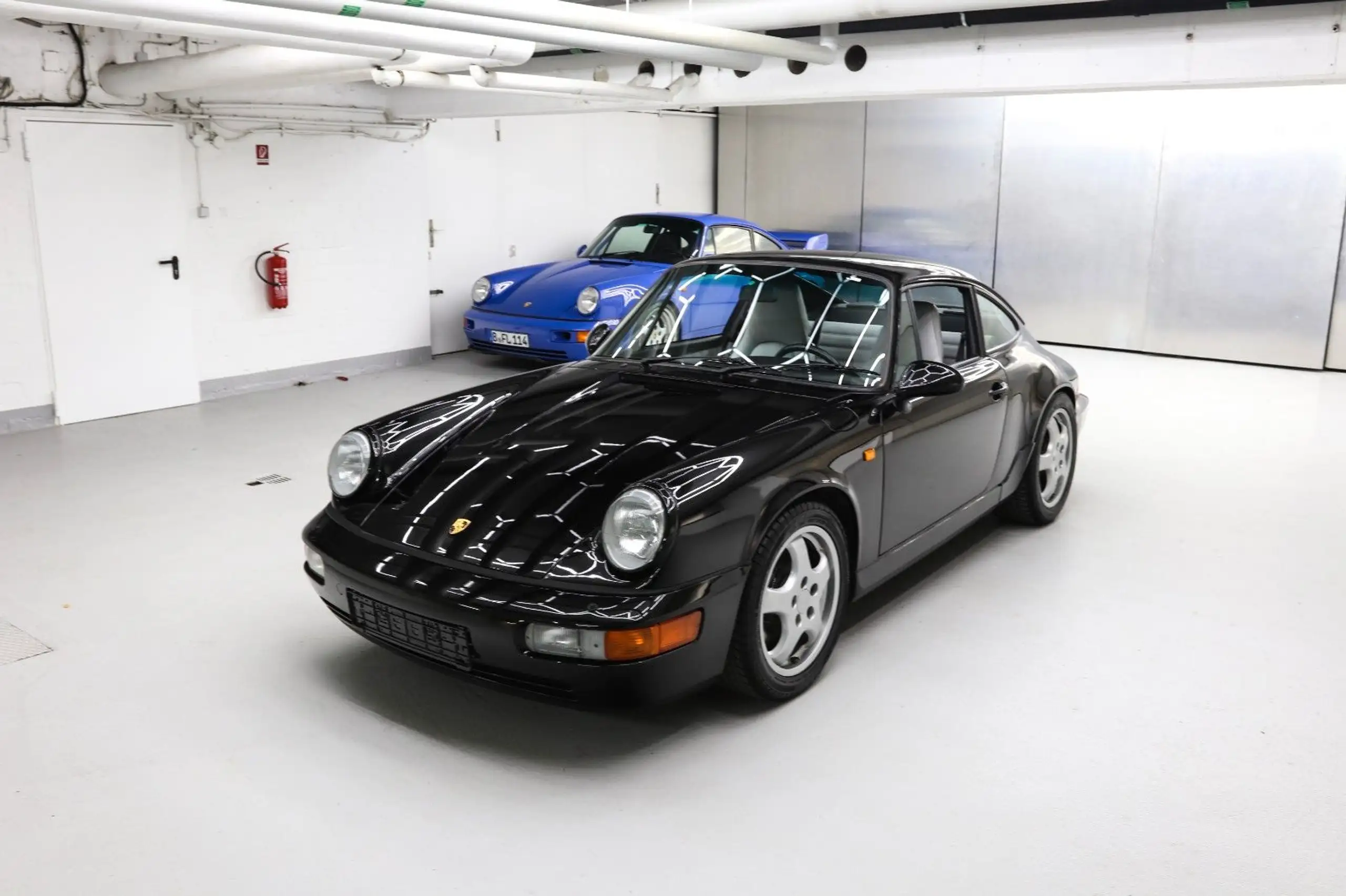 Porsche - 964