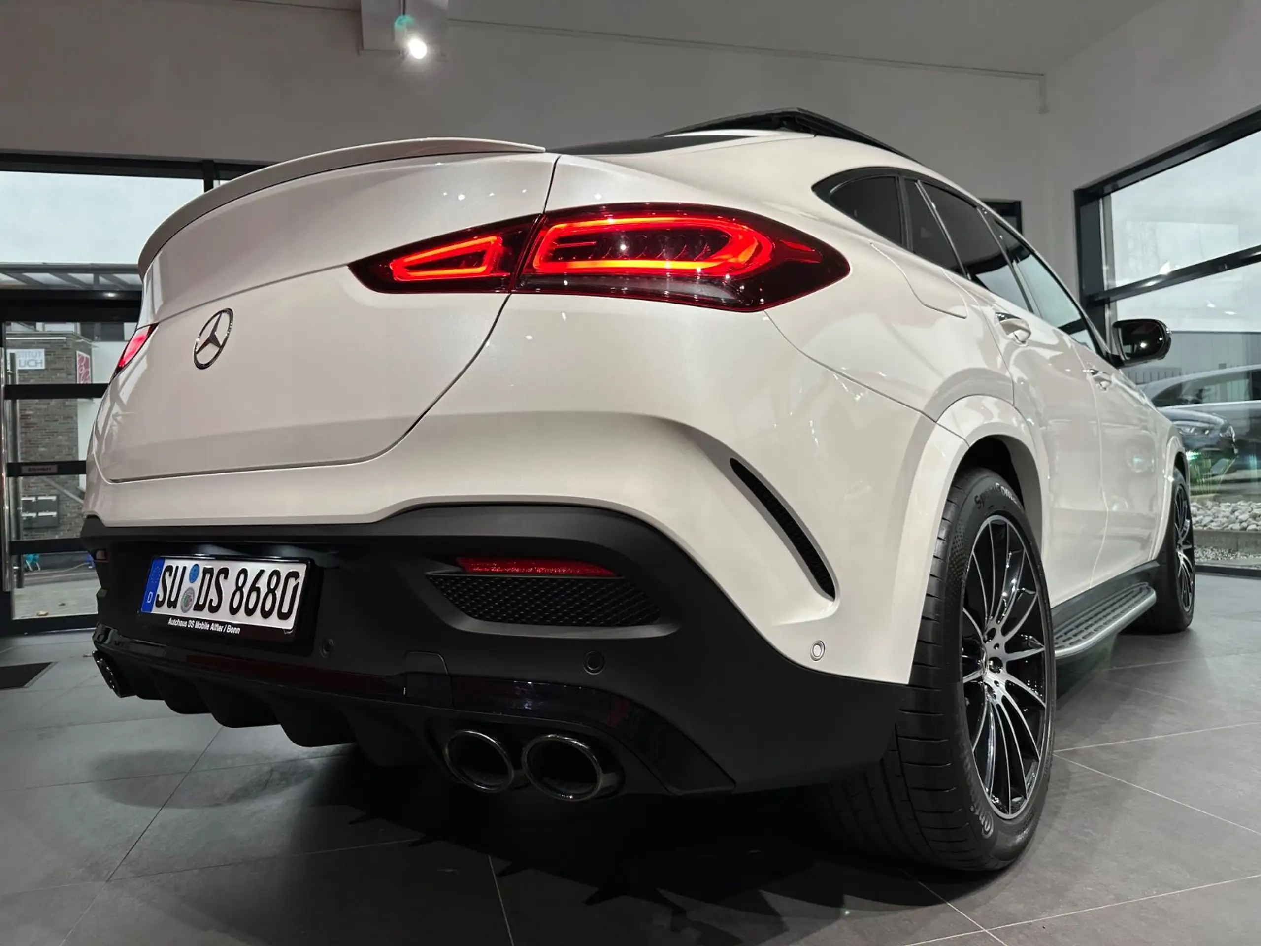 Mercedes-Benz - GLE 350