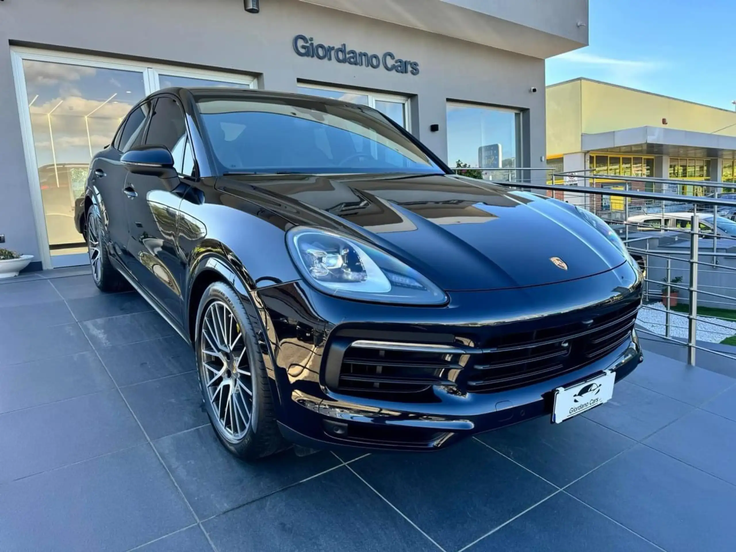 Porsche - Cayenne