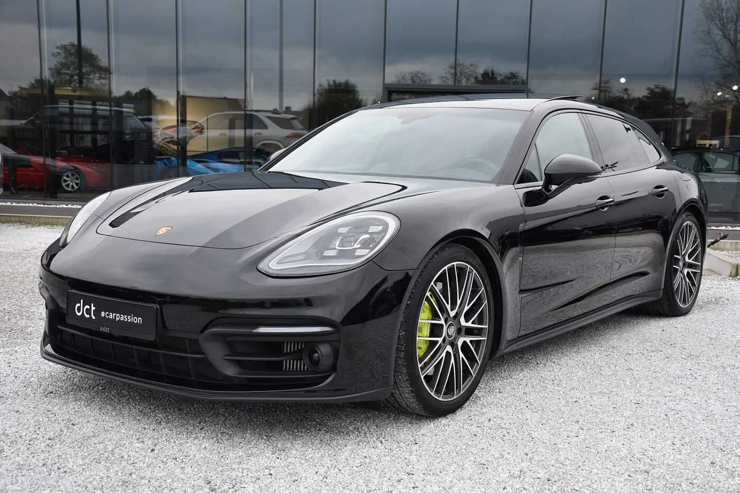 Porsche - Panamera