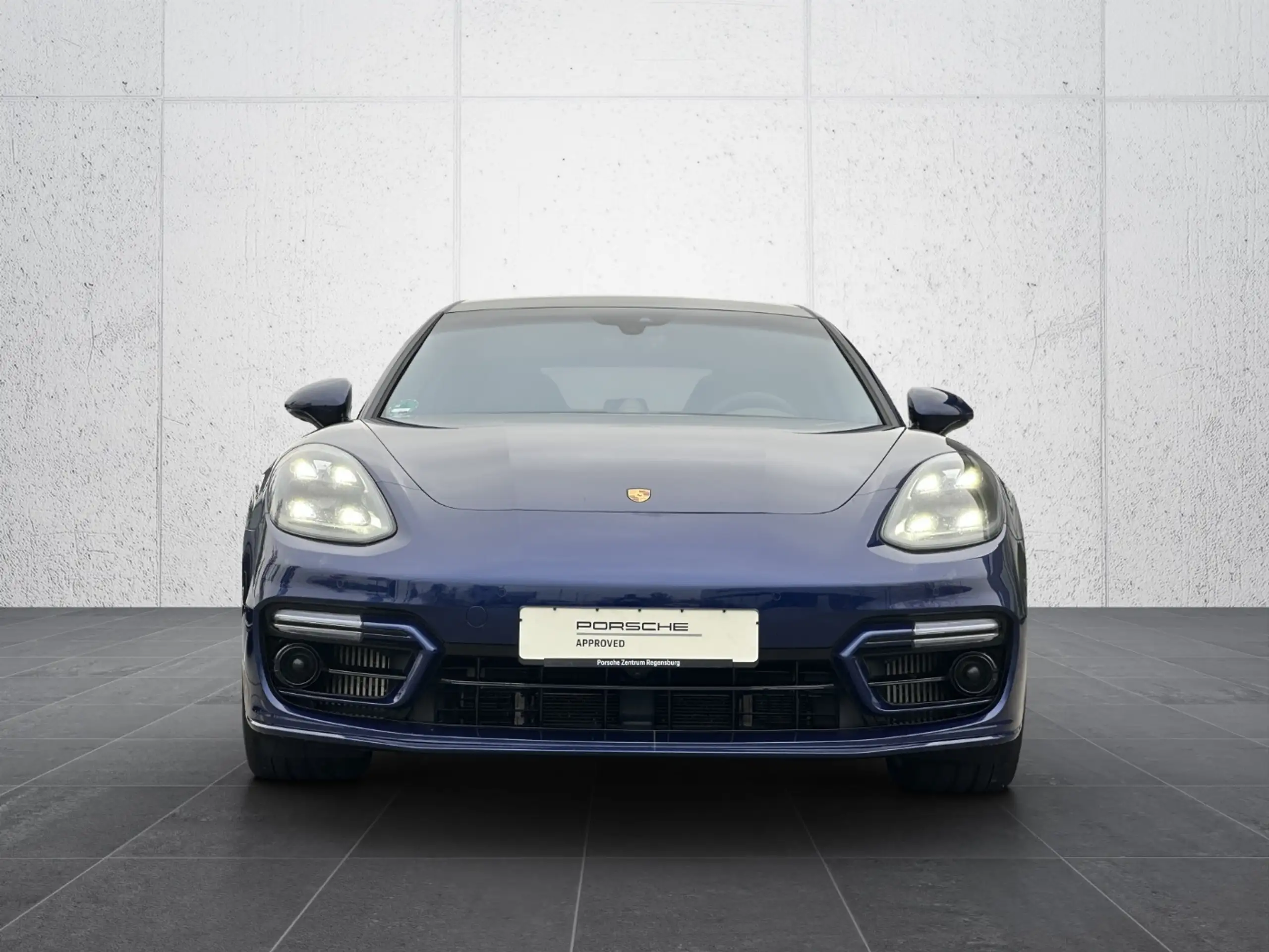 Porsche - Panamera