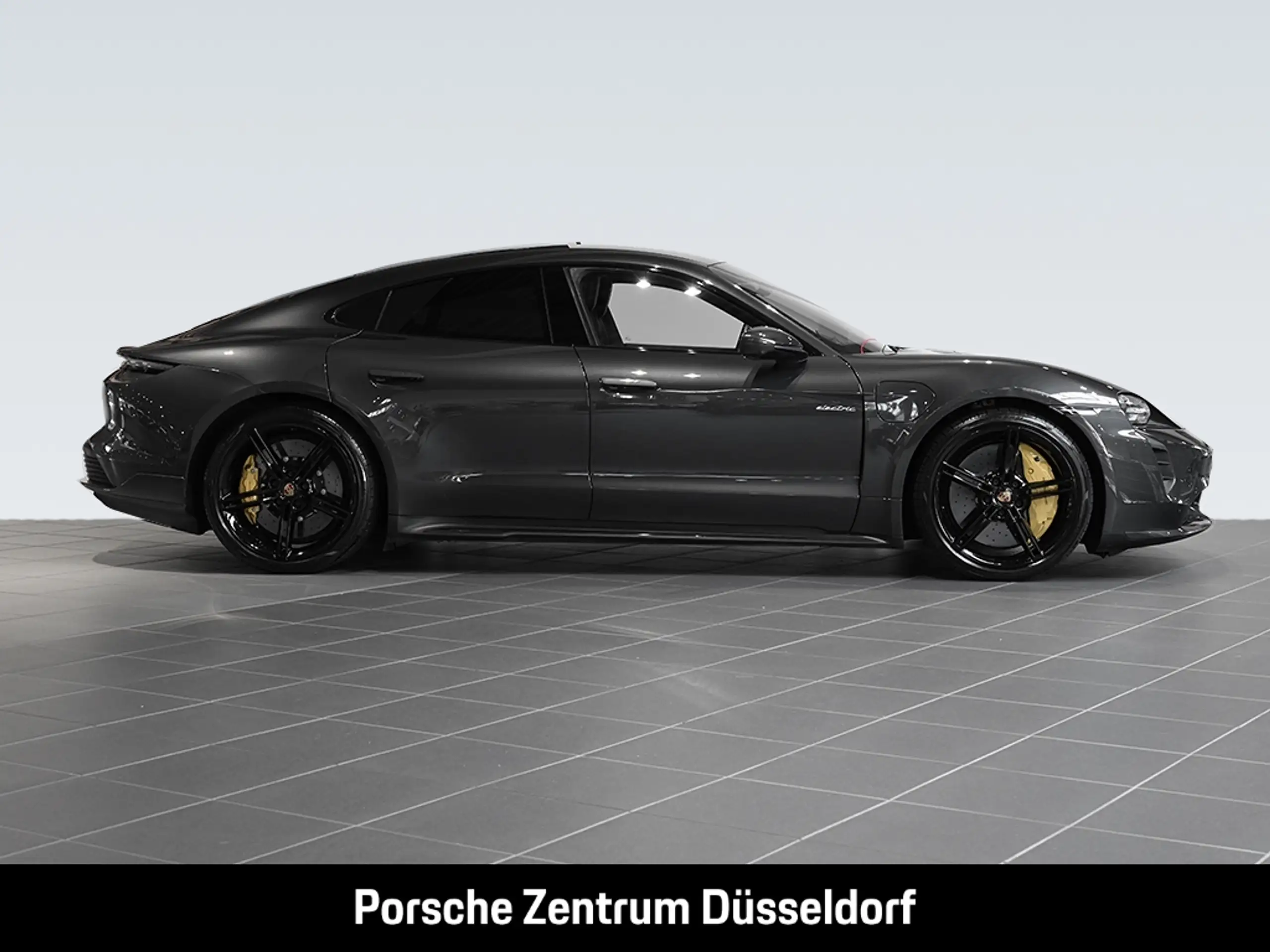 Porsche - Taycan