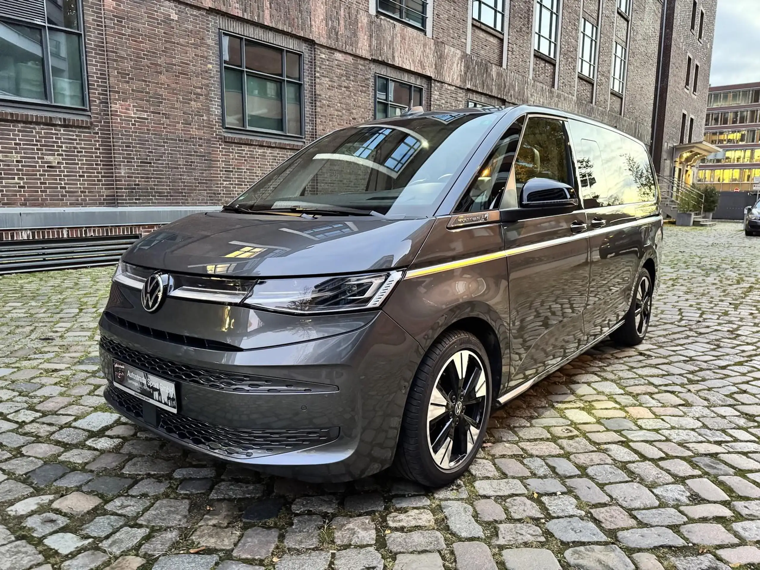 Volkswagen T7 Multivan 2024