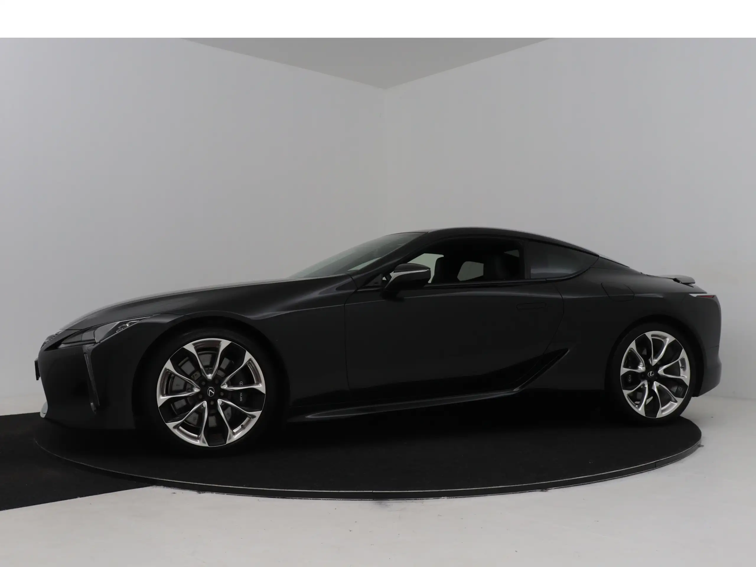 Lexus - LC 500h