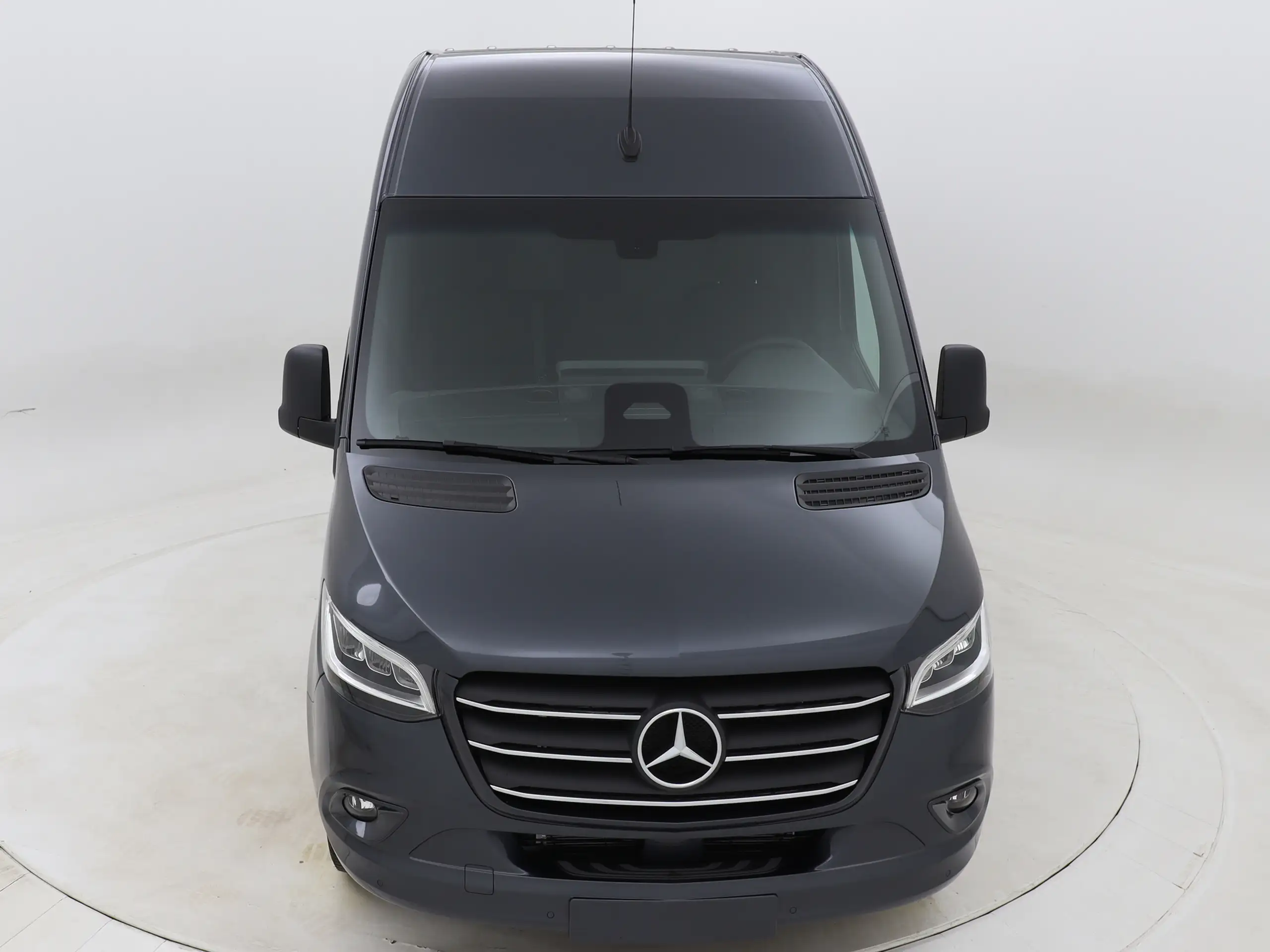 Mercedes-Benz - Sprinter