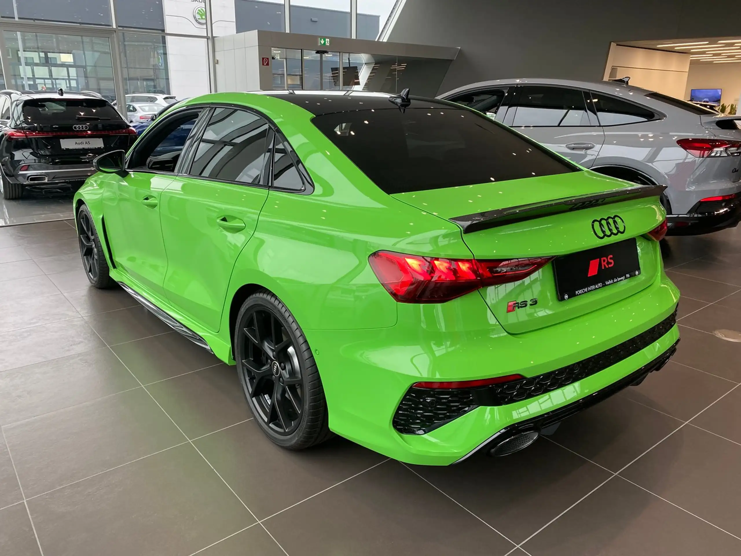 Audi - RS3