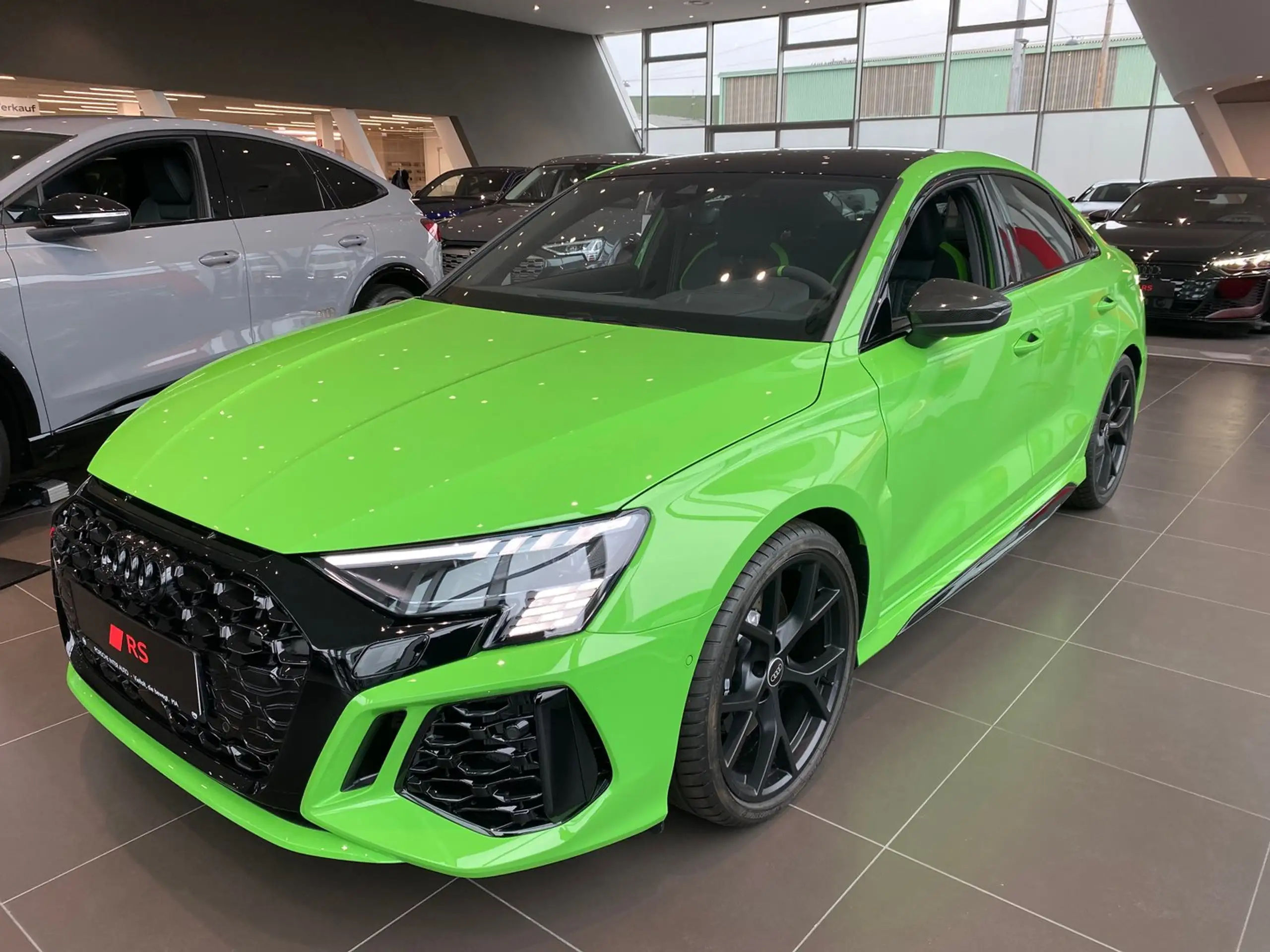 Audi - RS3