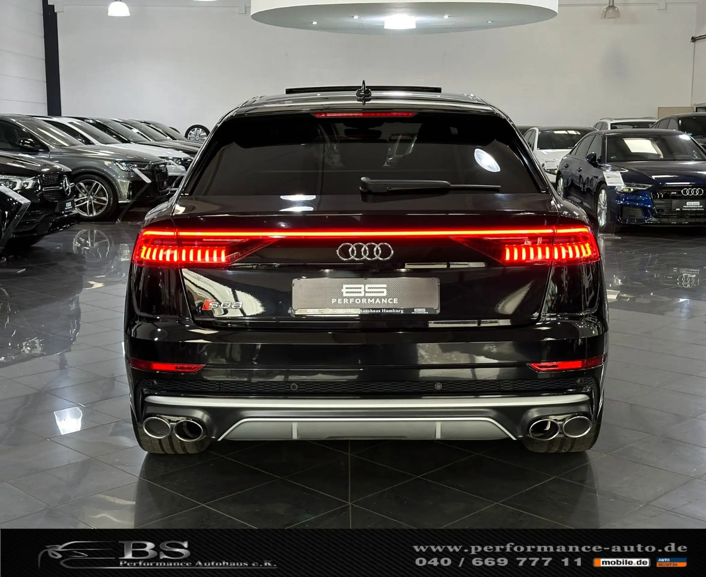 Audi - SQ8