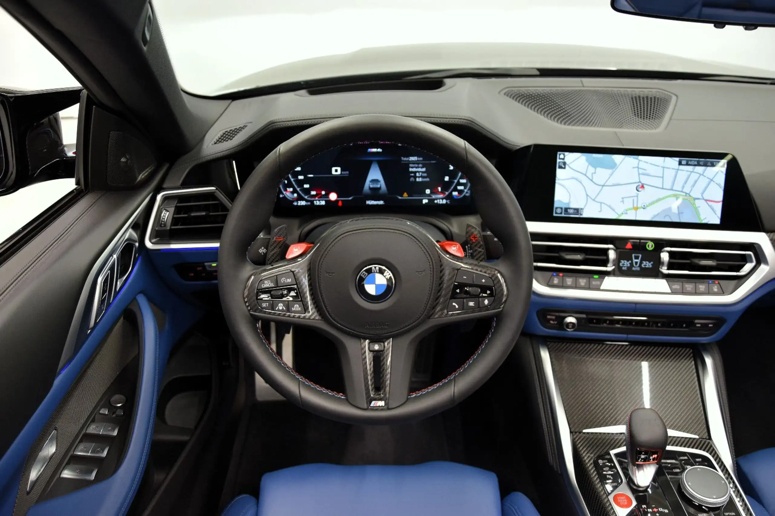 BMW - M4