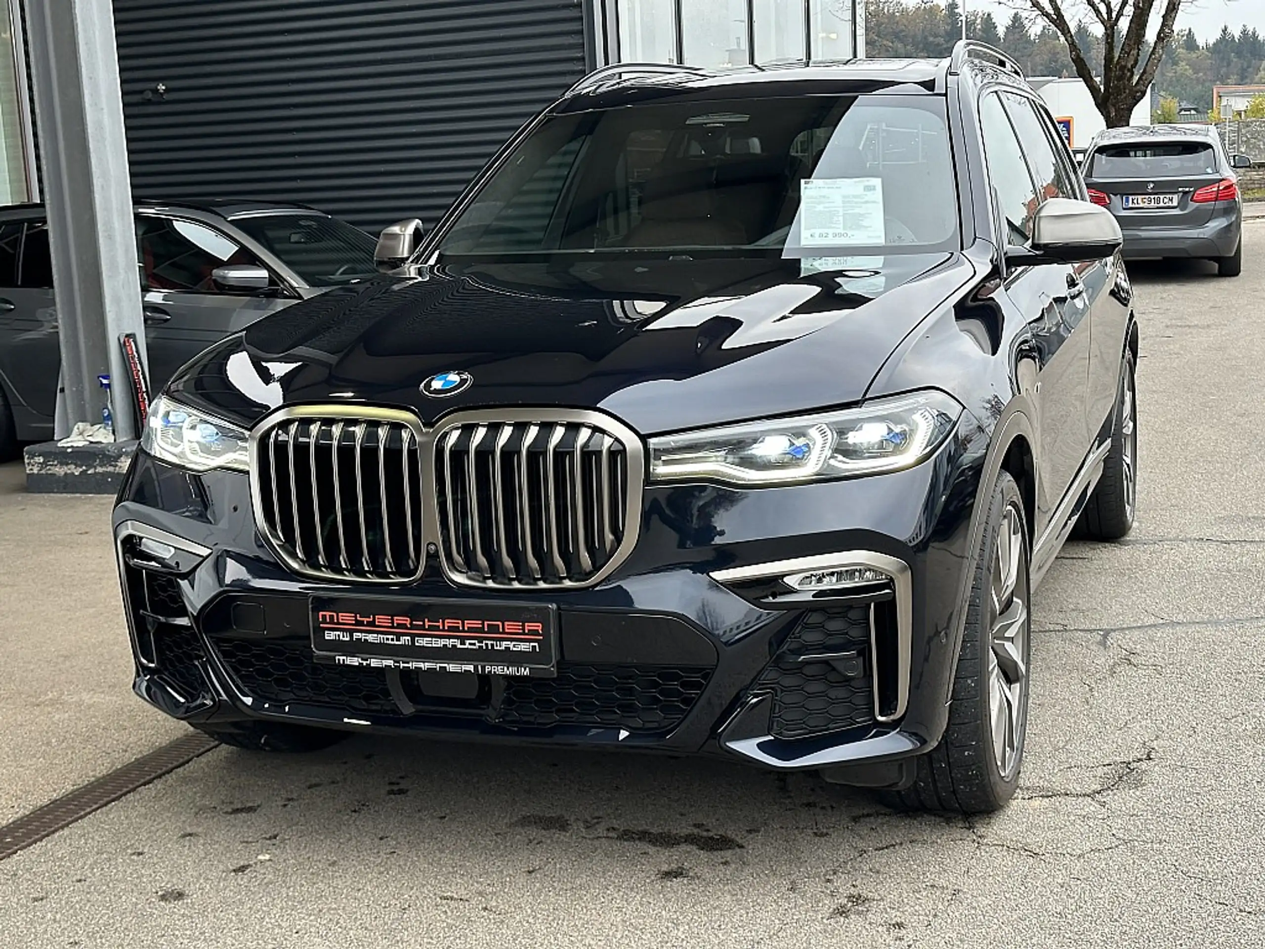 BMW - X7 M