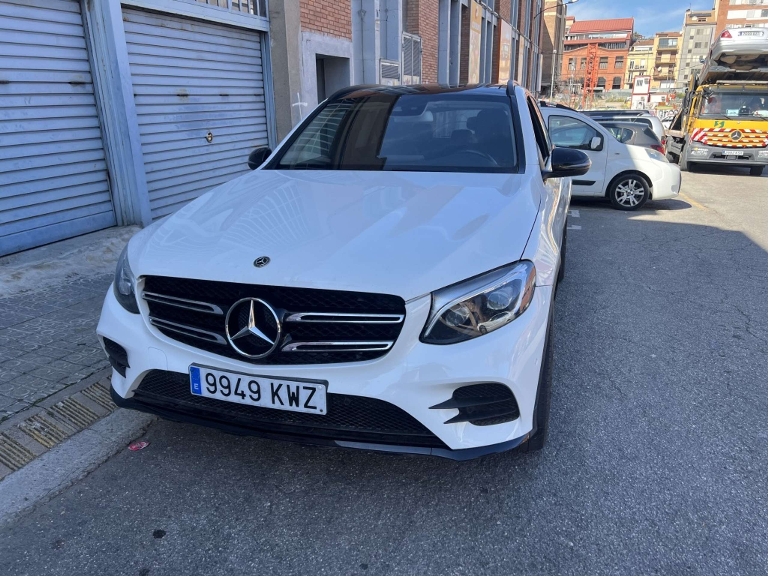 Mercedes-Benz - GLC 220