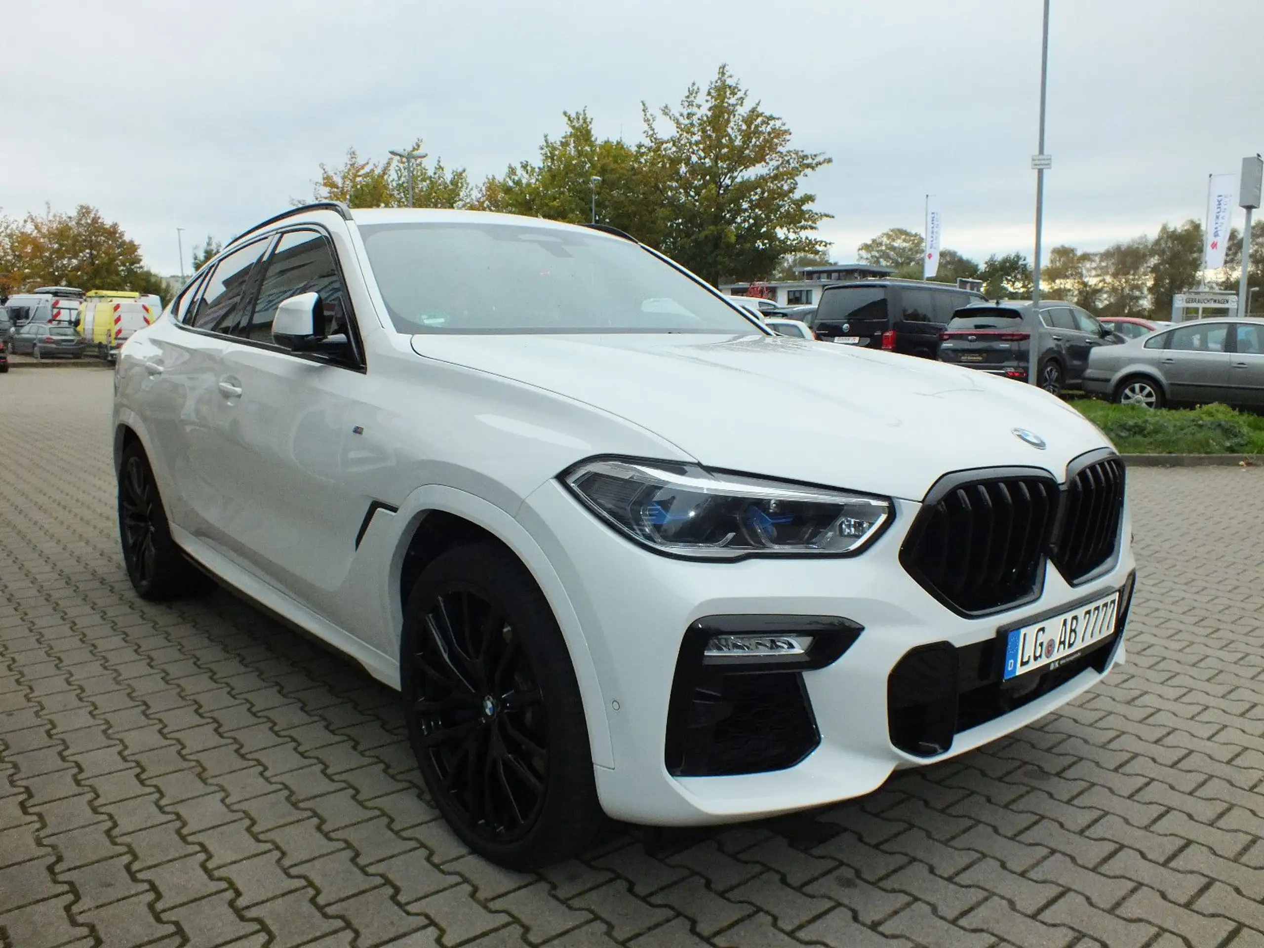 BMW - X6