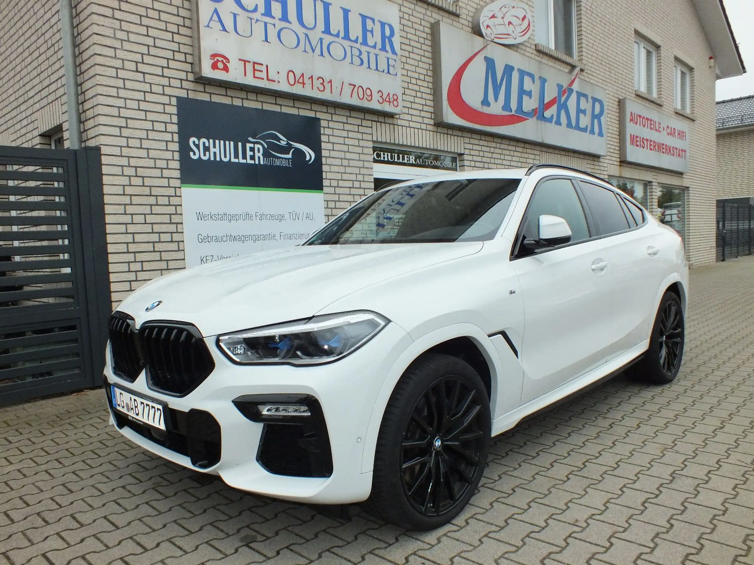 BMW - X6