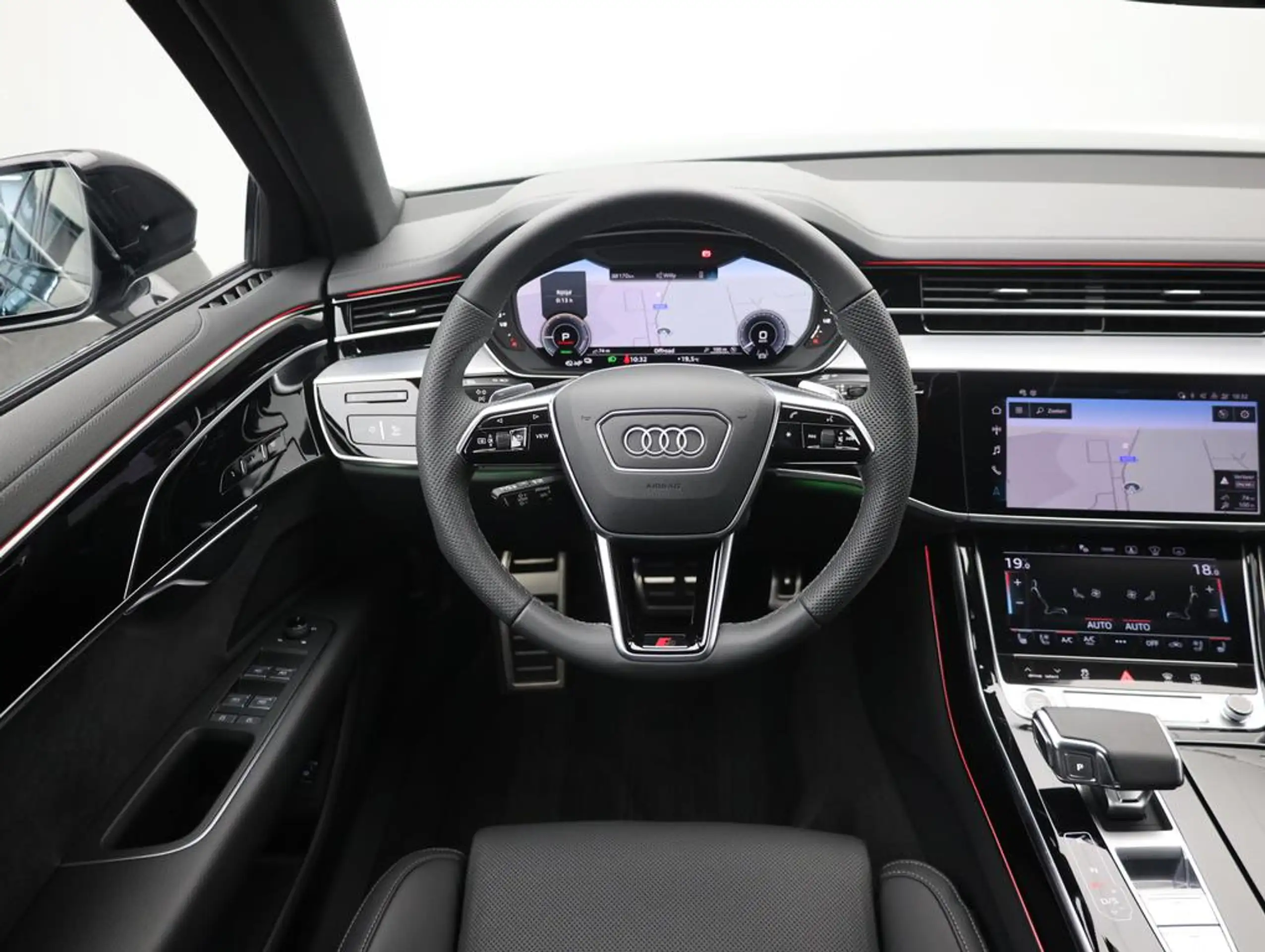 Audi - A8