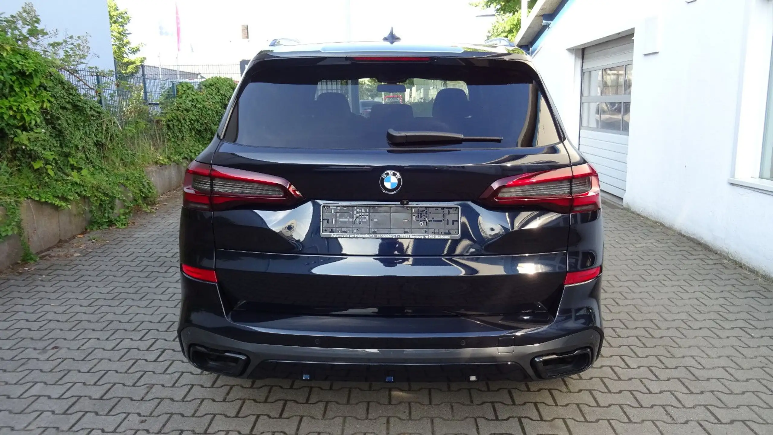 BMW - X5 M