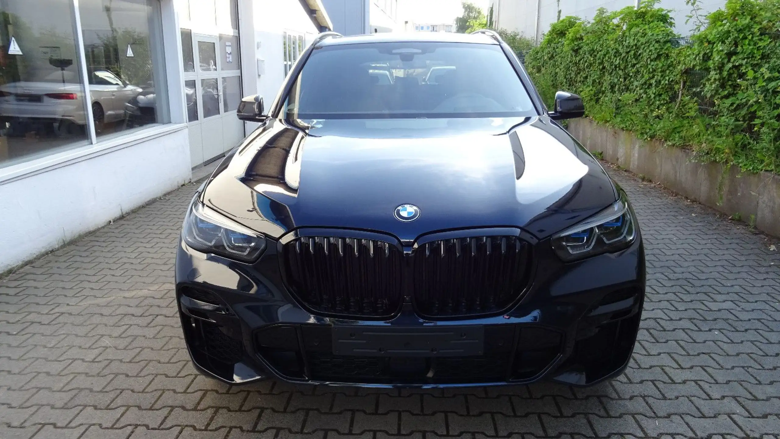 BMW - X5 M