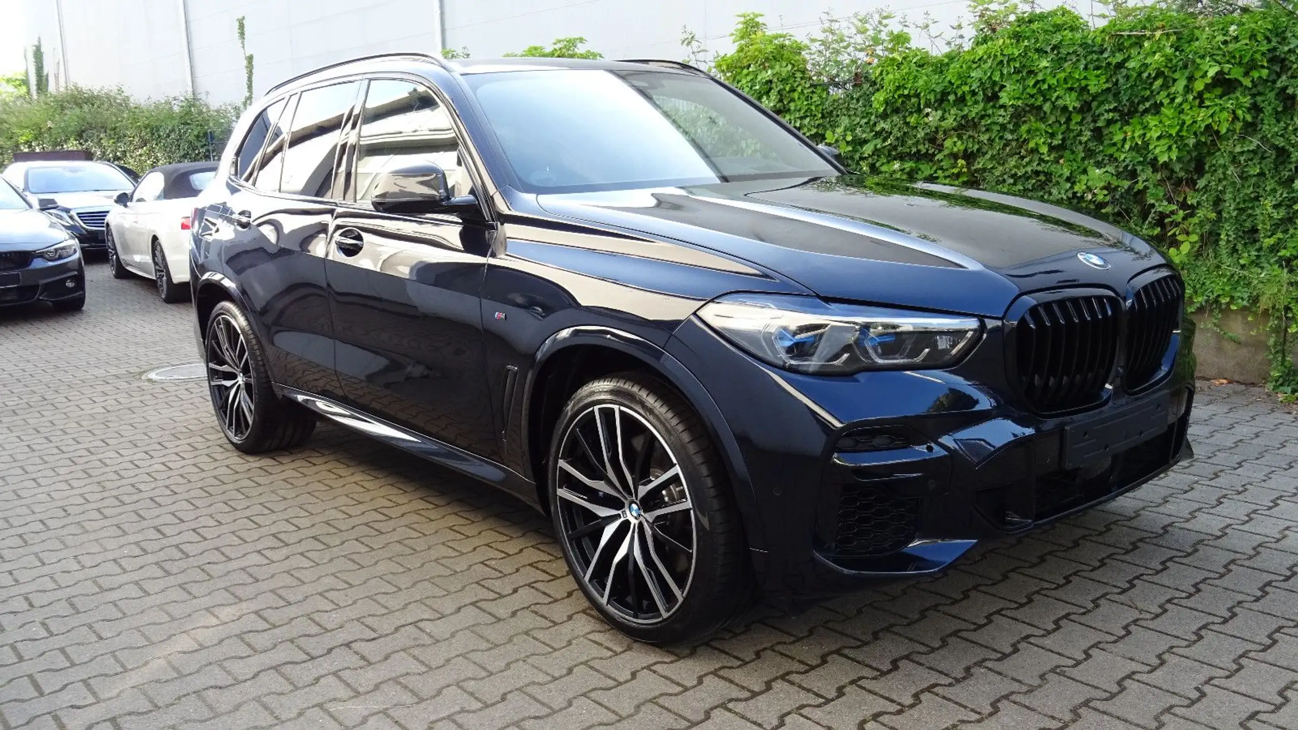 BMW - X5 M