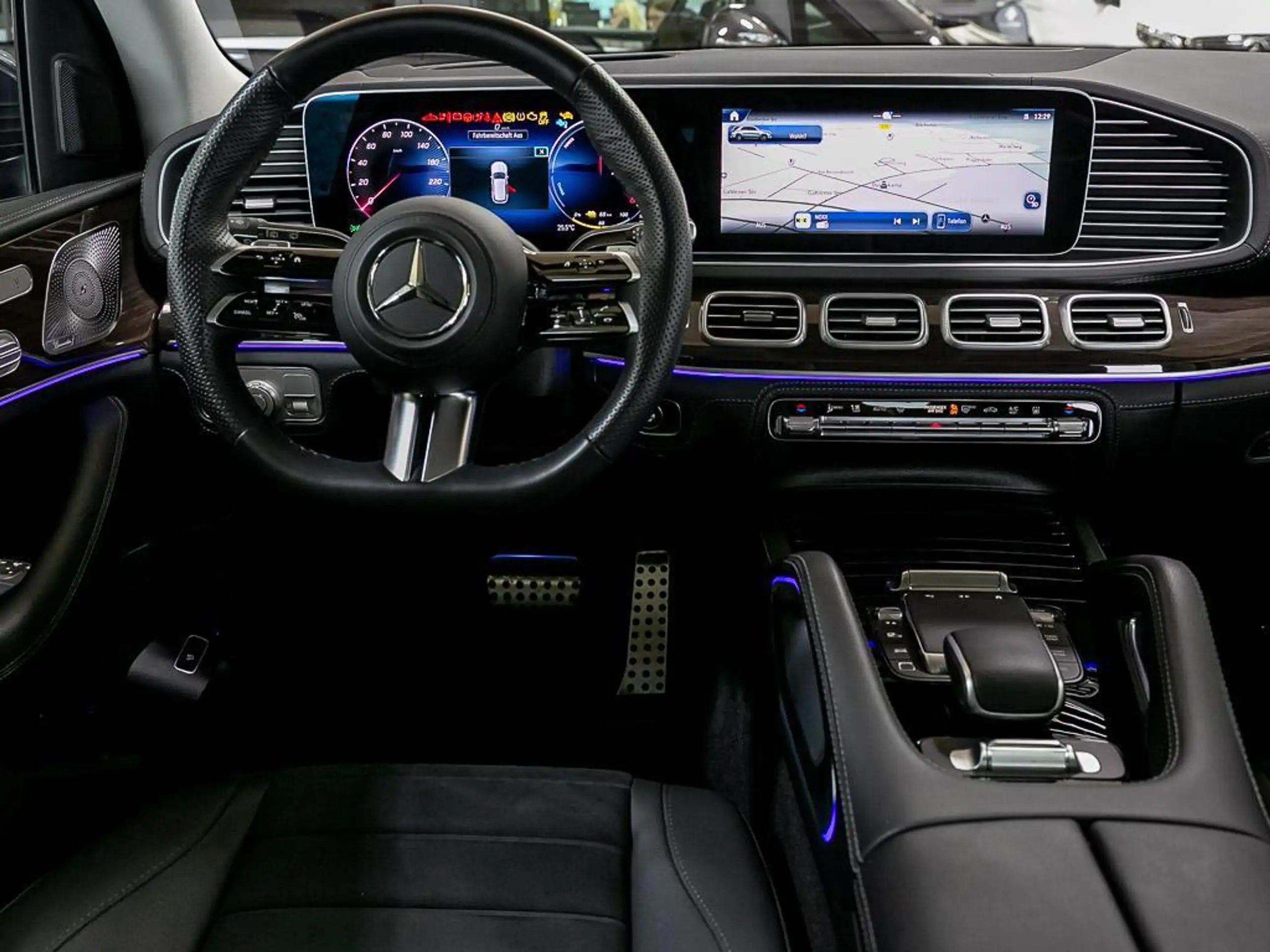 Mercedes-Benz - GLE 350