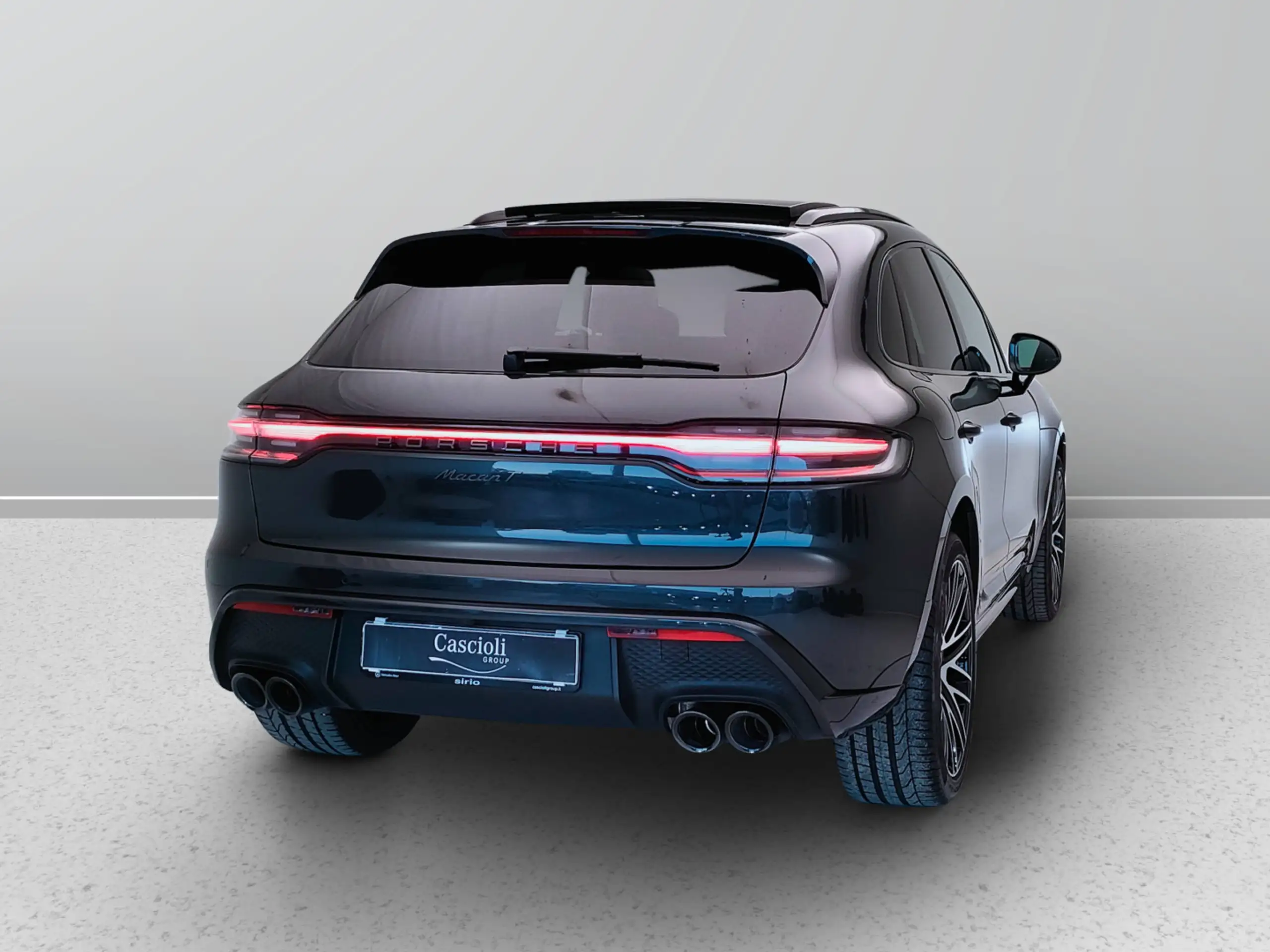 Porsche - Macan