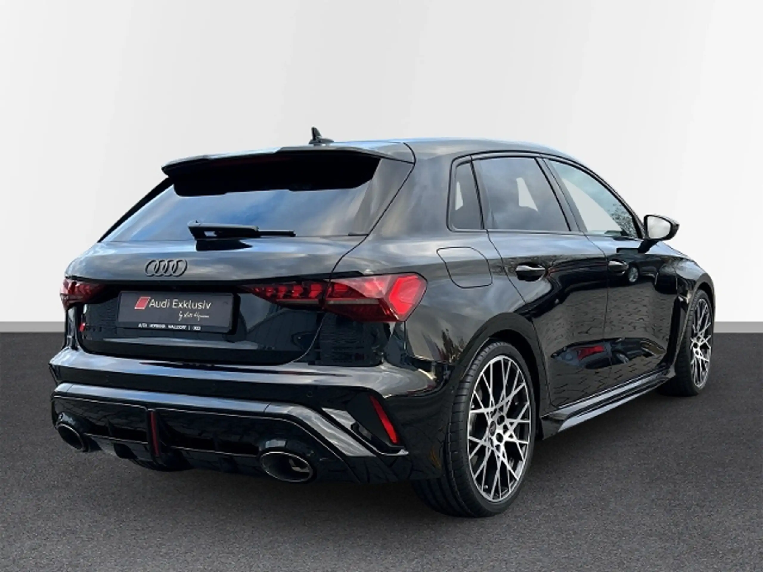 Audi - RS3