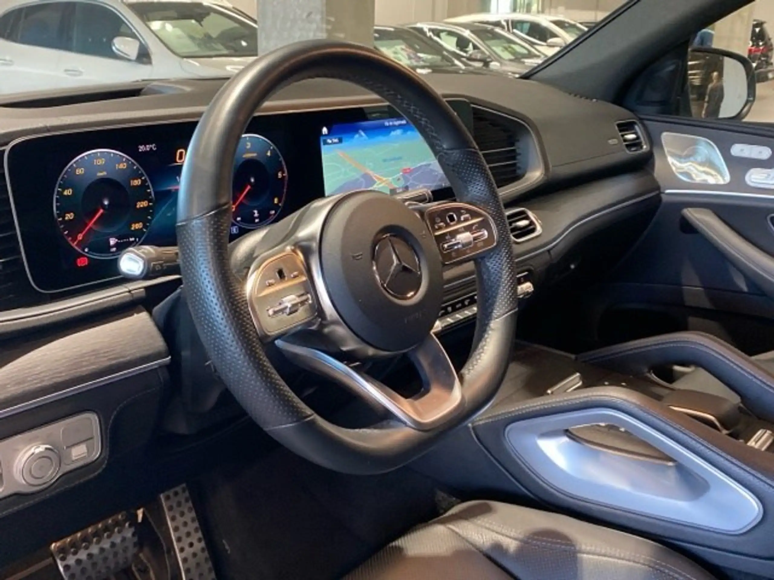 Mercedes-Benz - GLE 400