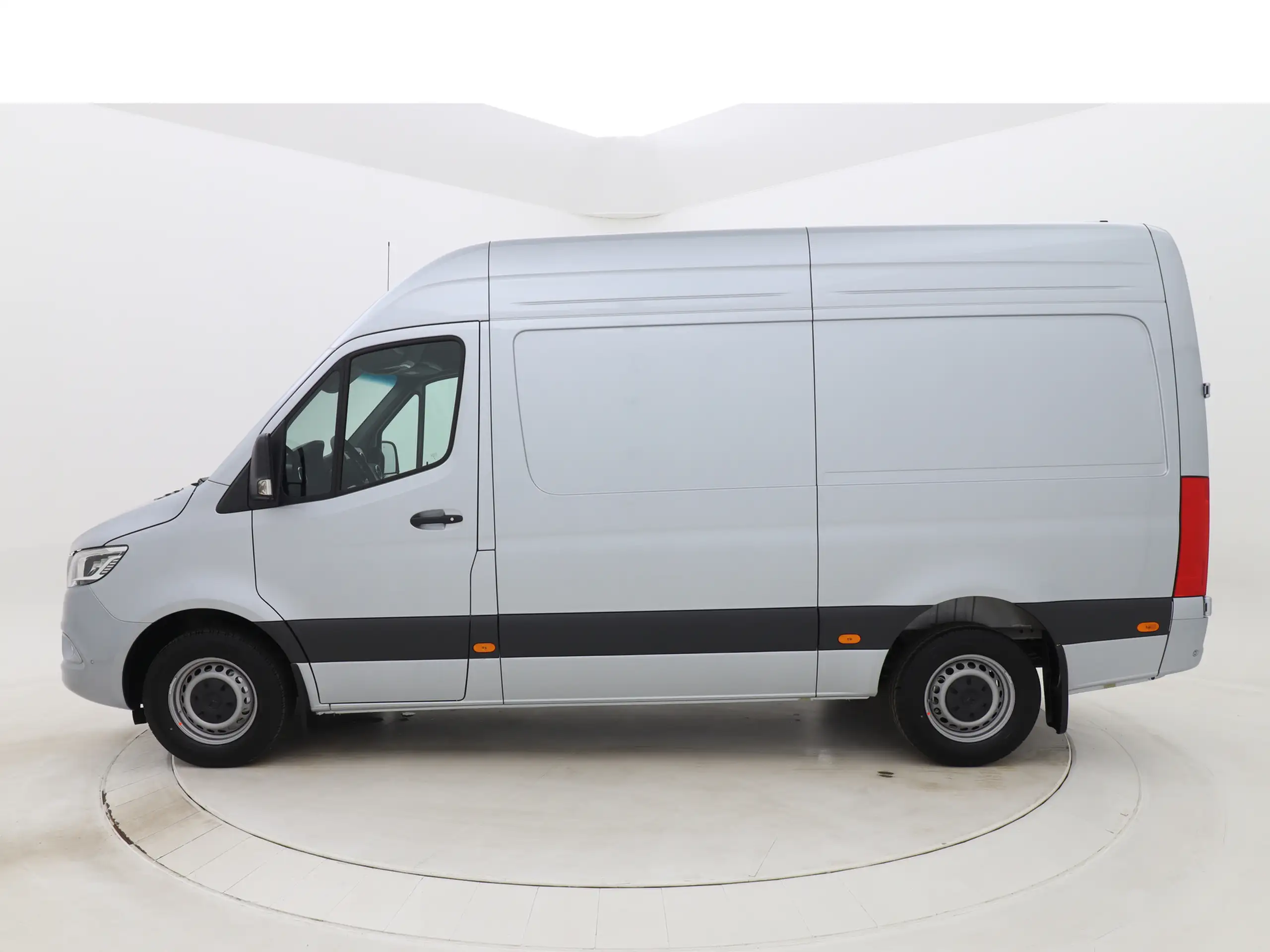 Mercedes-Benz - Sprinter