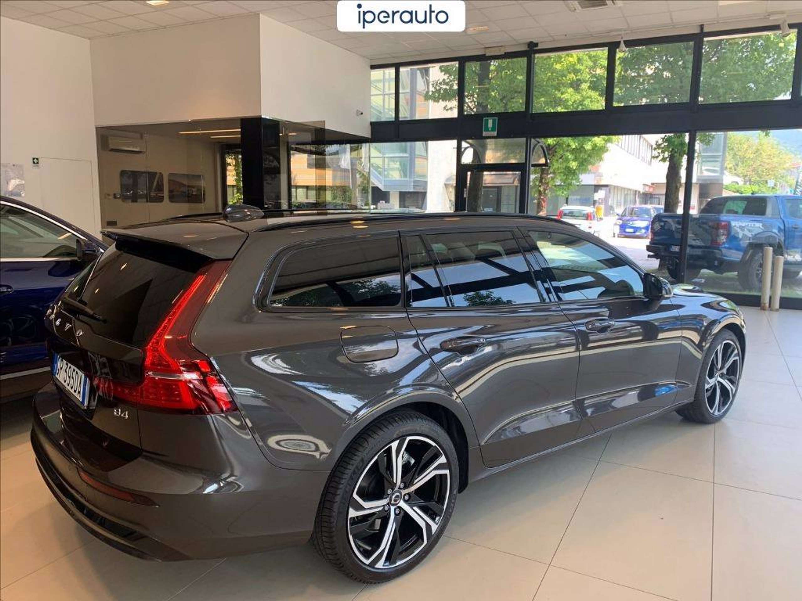 Volvo - V60