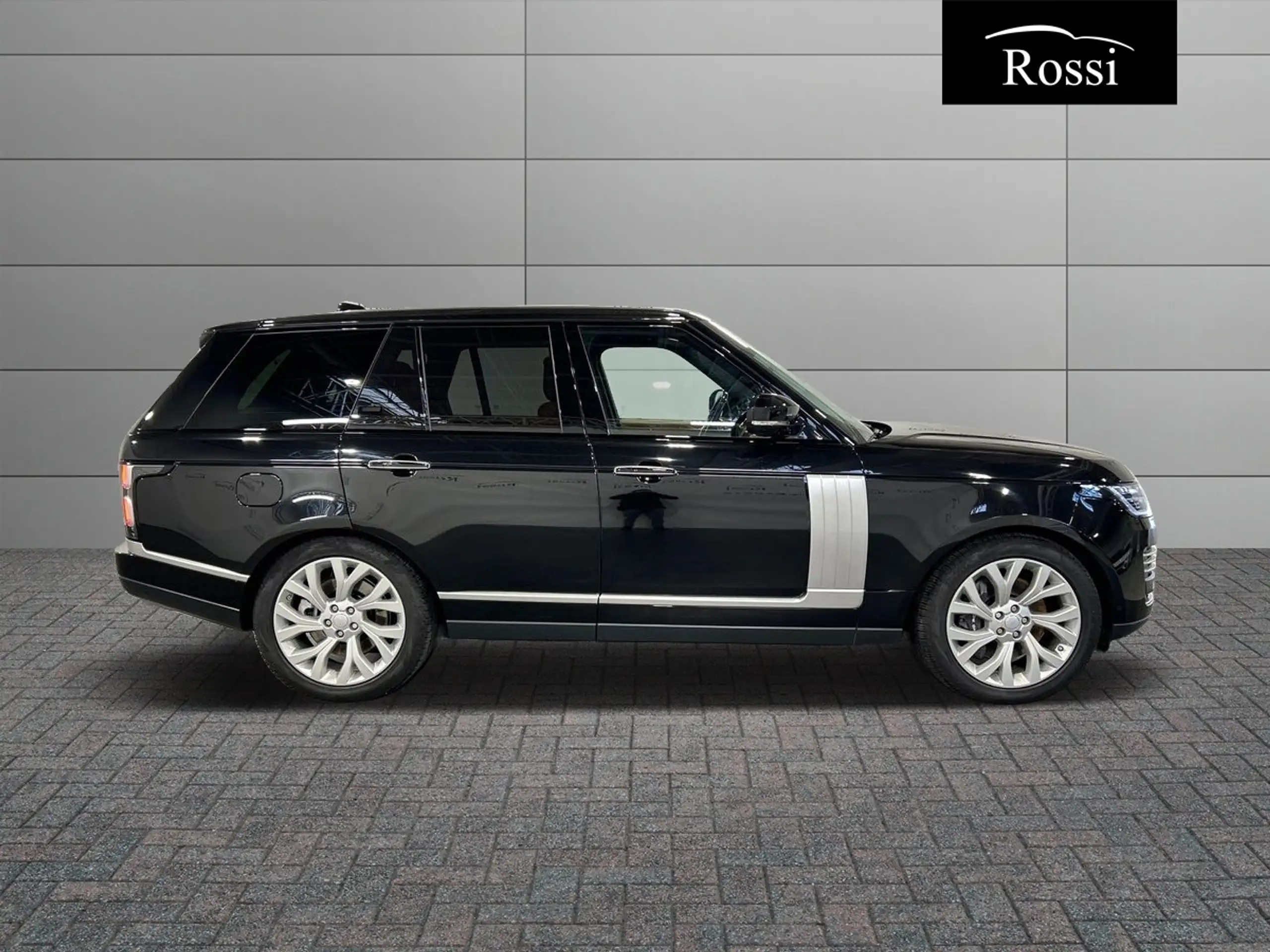 Land Rover - Range Rover