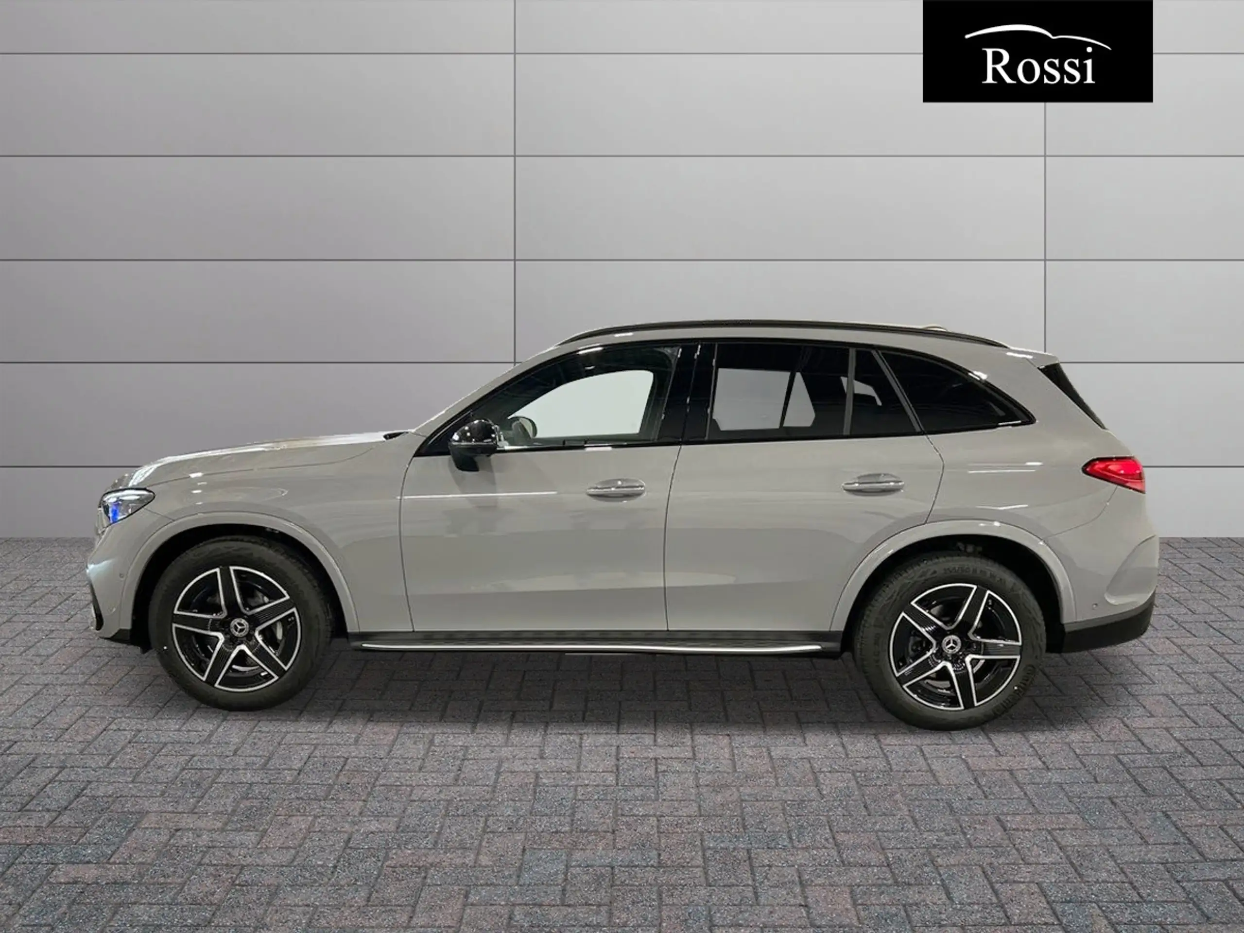 Mercedes-Benz - GLC 220