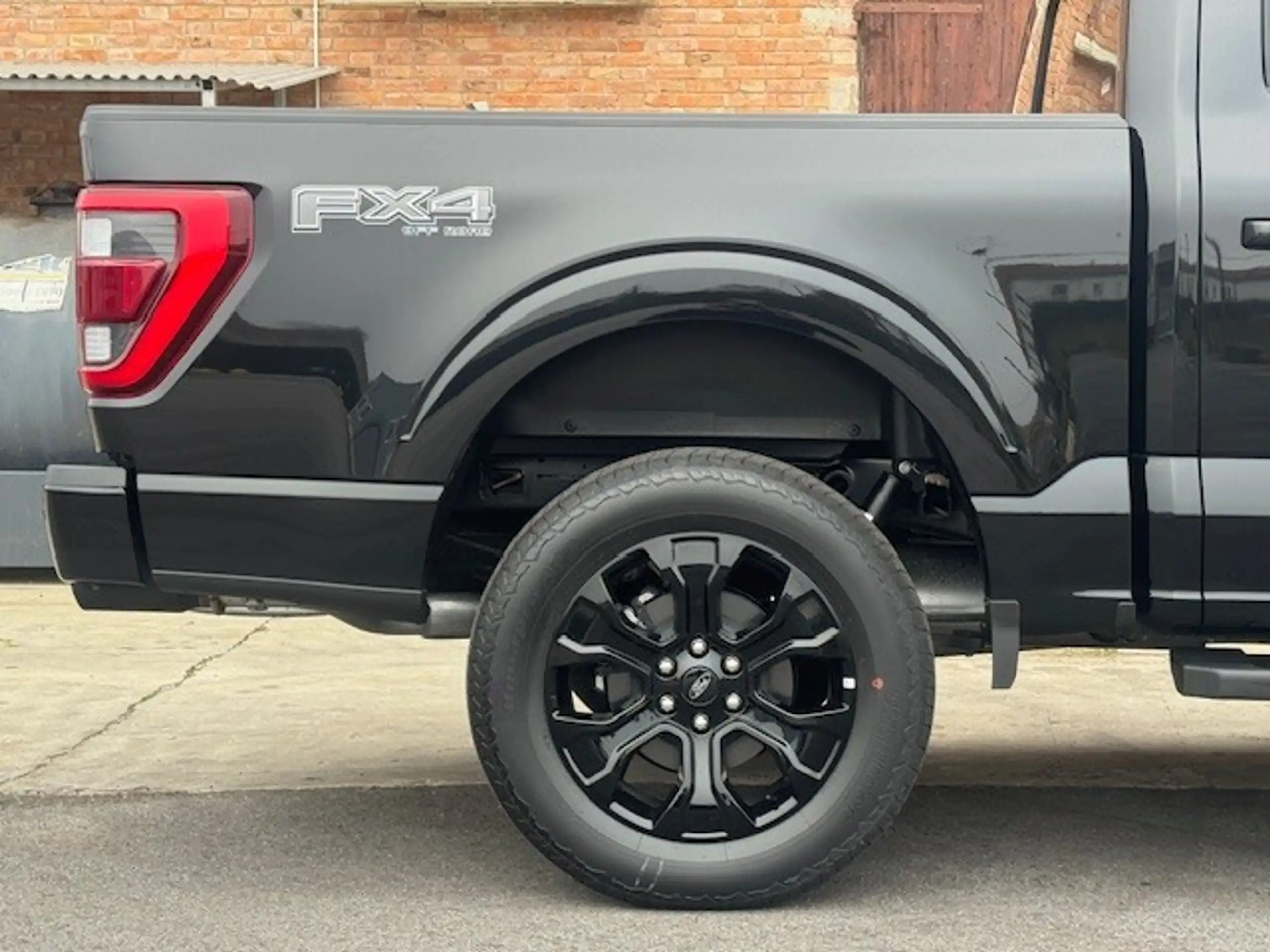 Ford - F 150