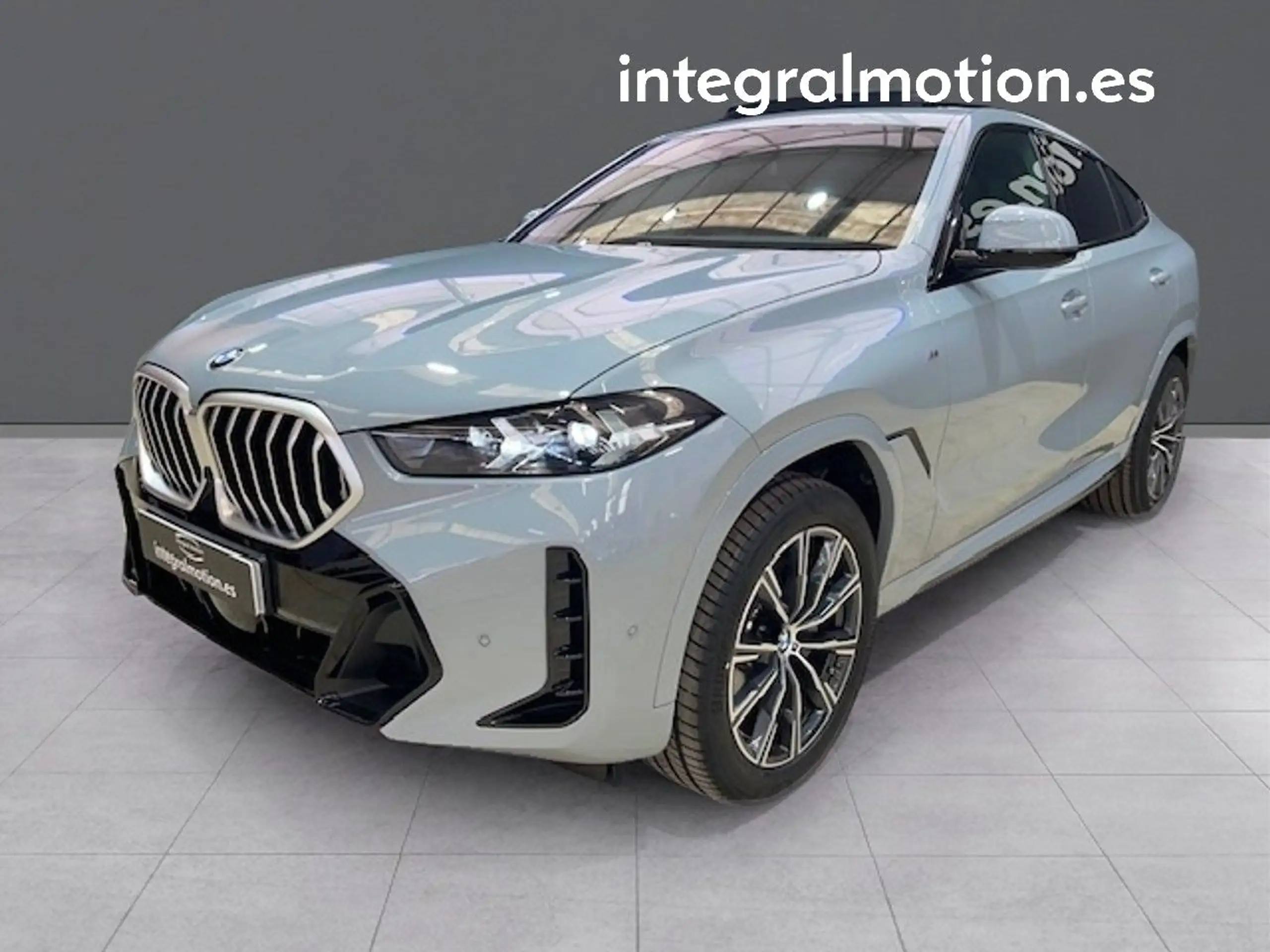 BMW - X6