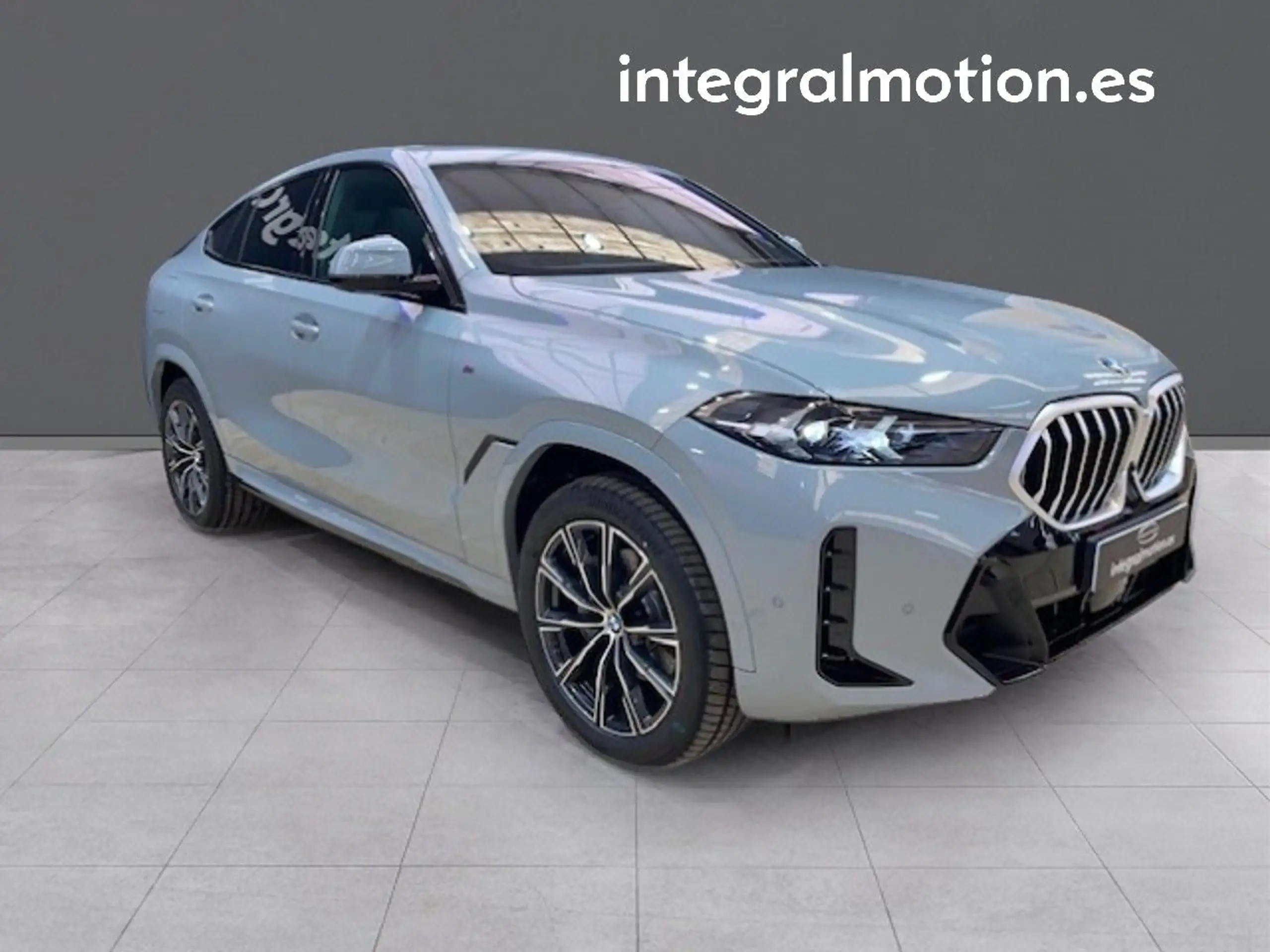 BMW - X6