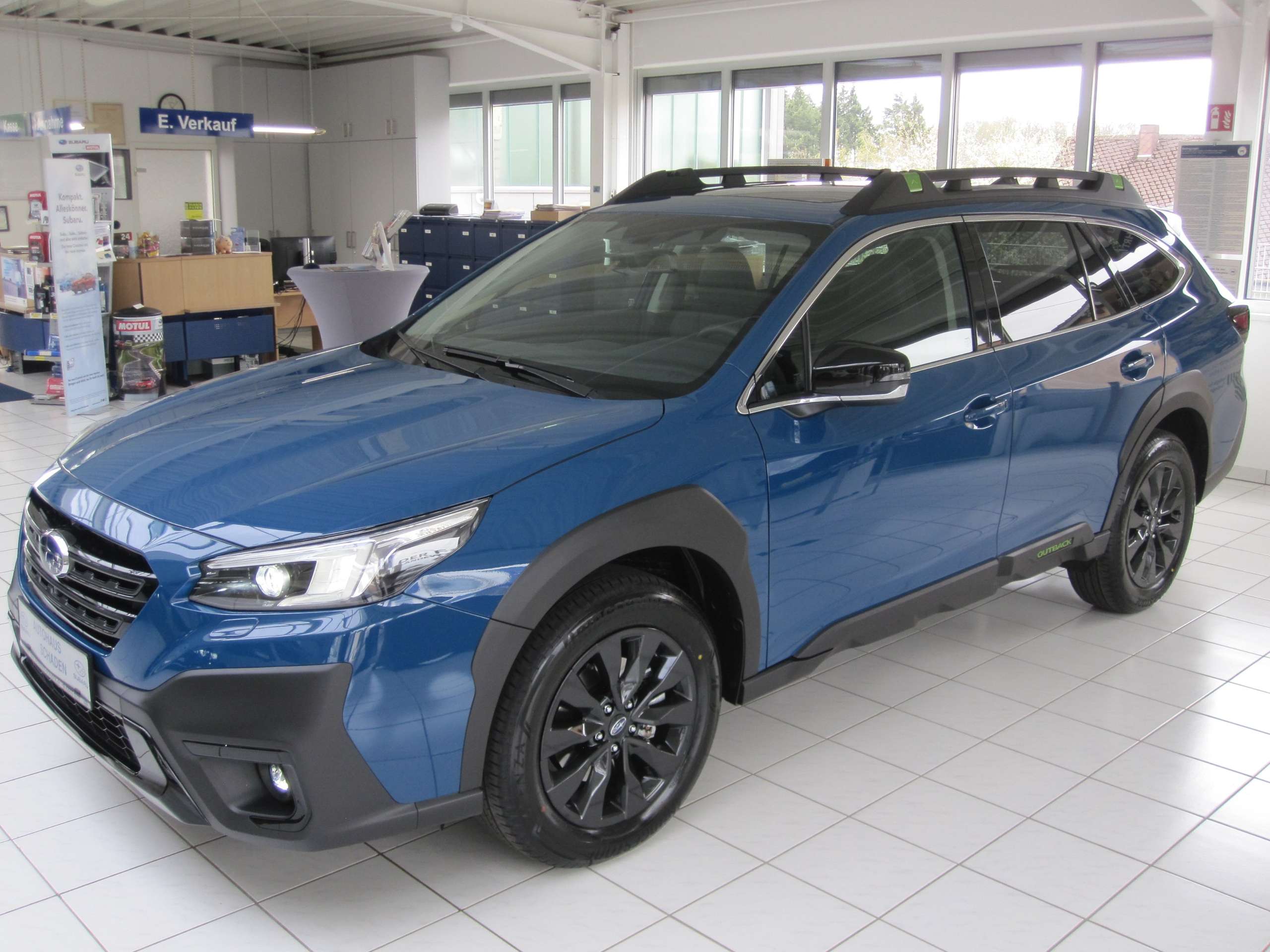 Subaru OUTBACK 2023