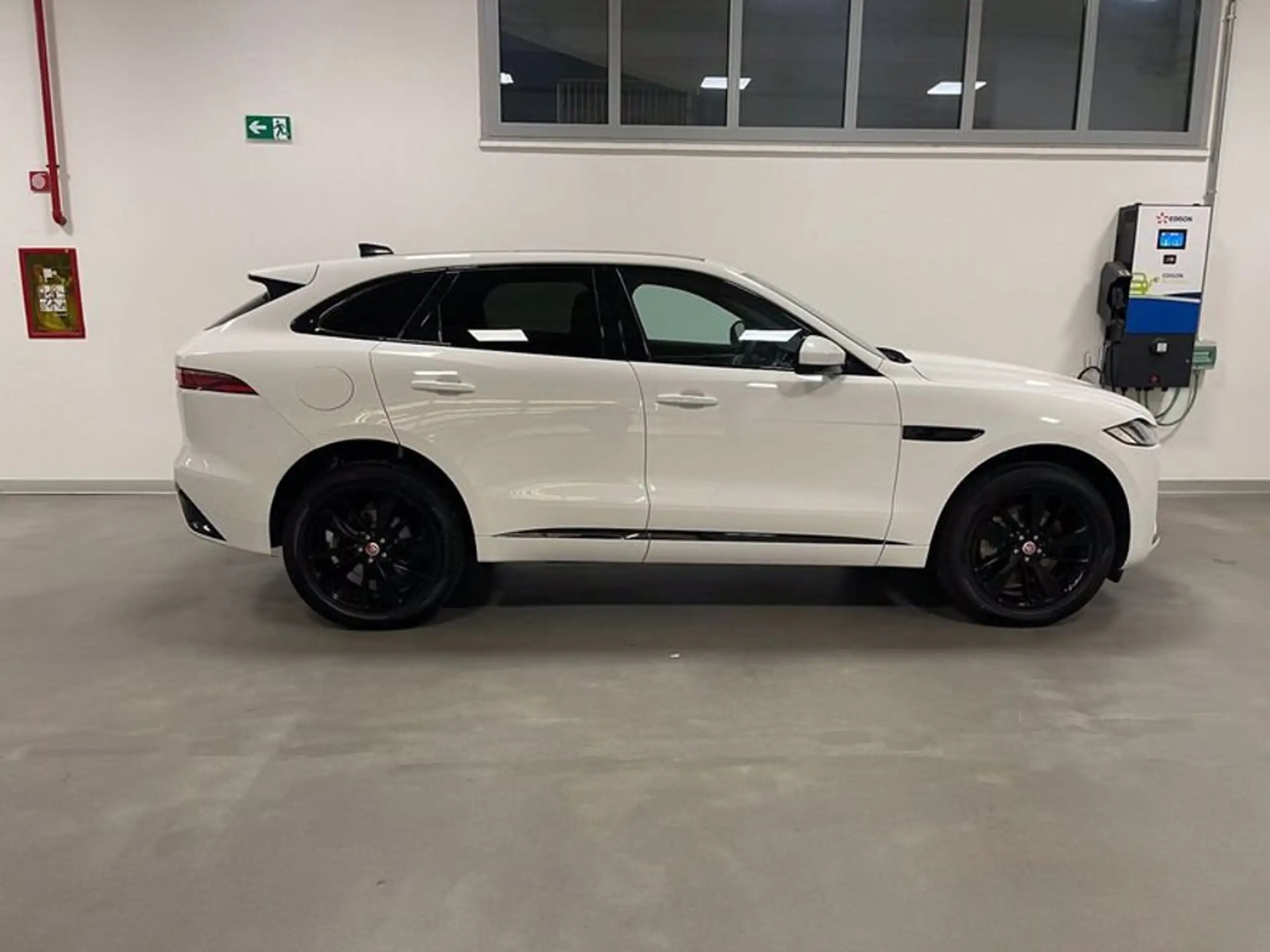 Jaguar - F-Pace