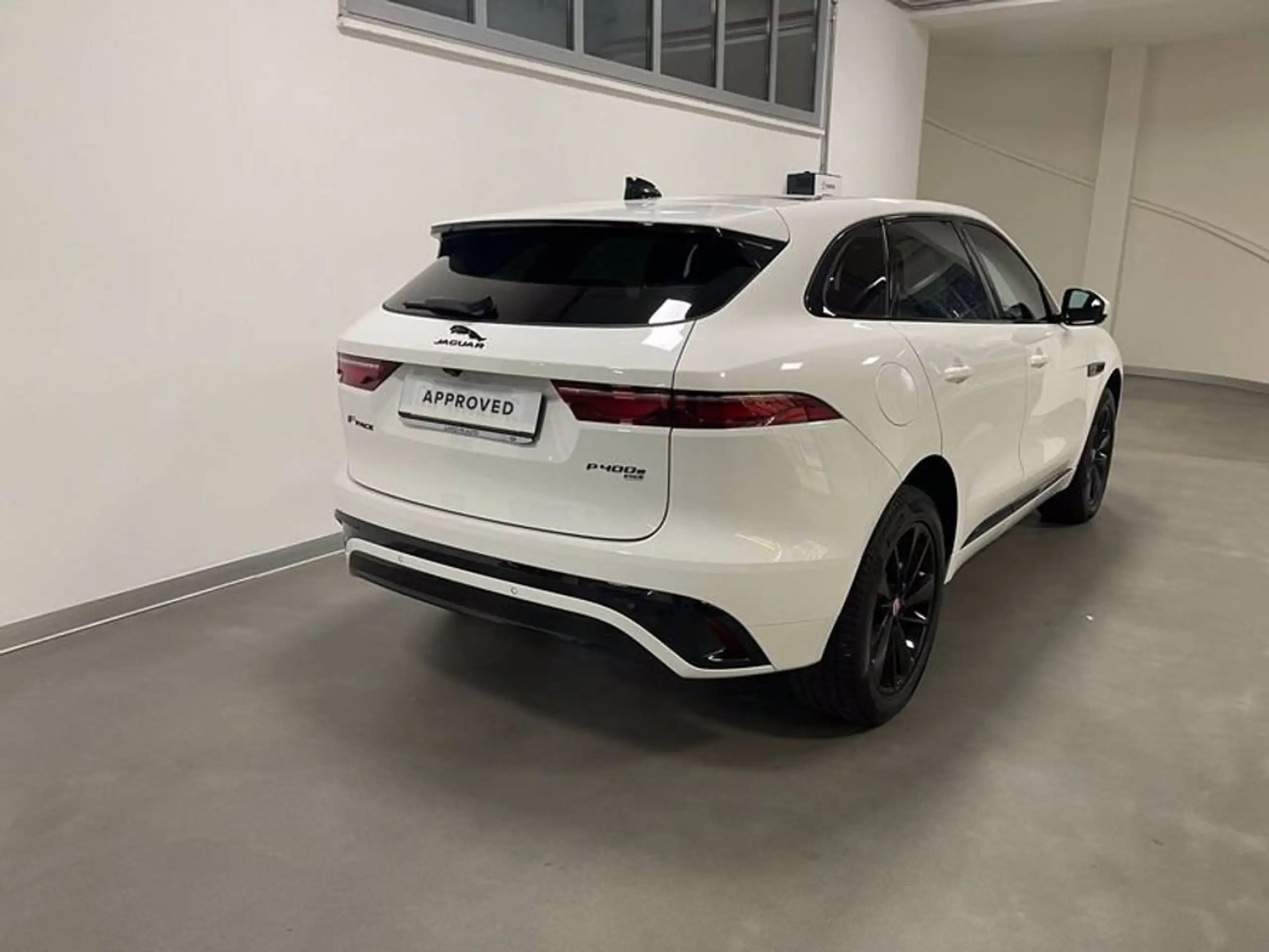 Jaguar - F-Pace