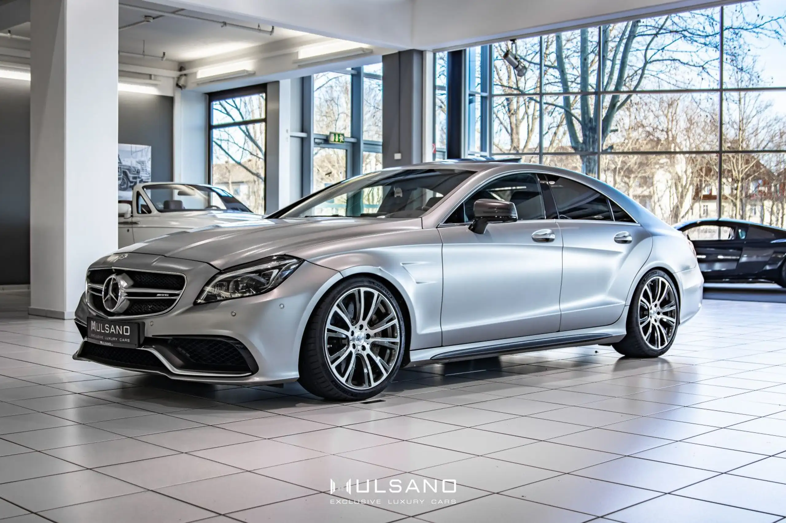 Mercedes-Benz - CLS 63 AMG